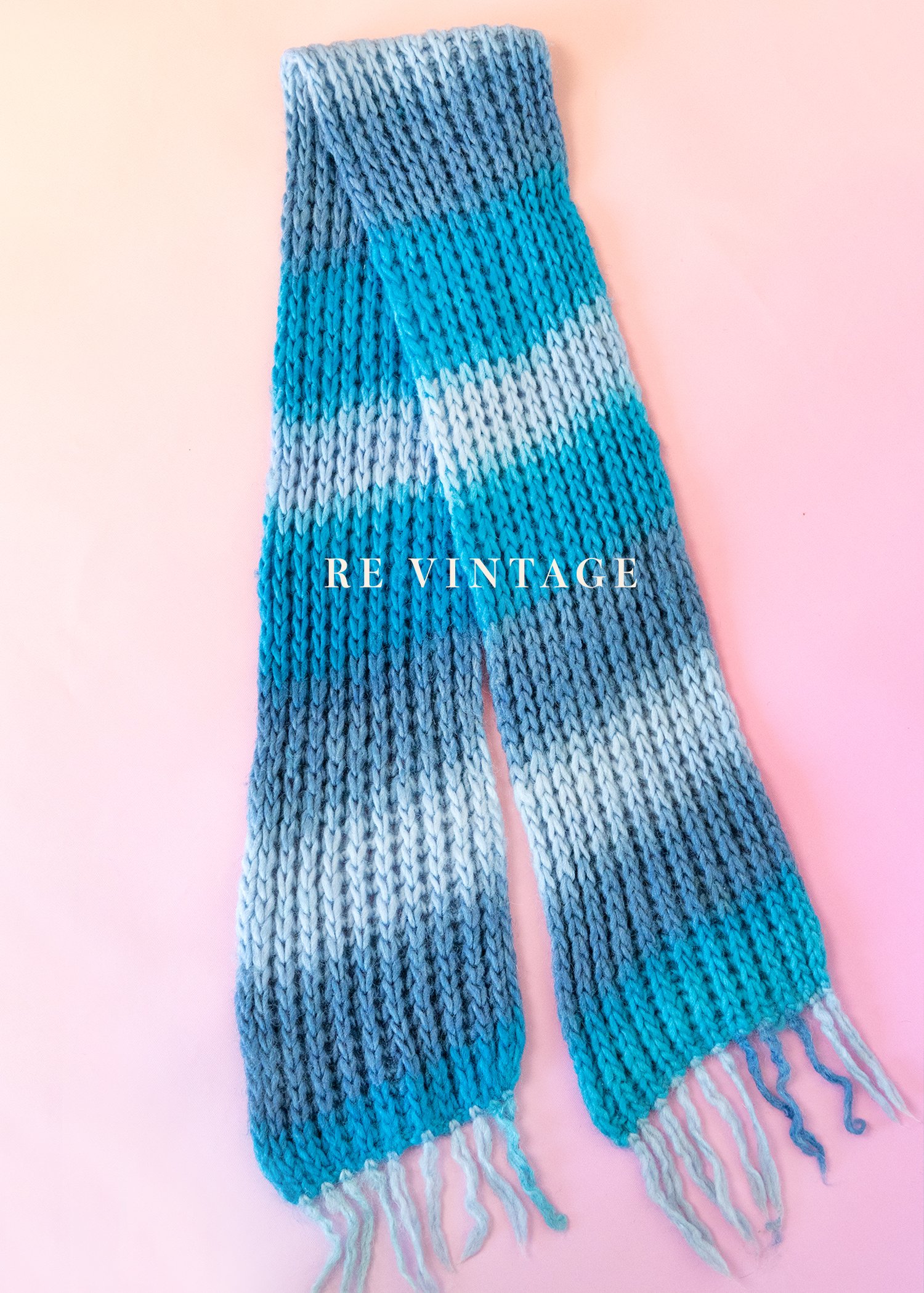 Blue Gradient 短版圍巾