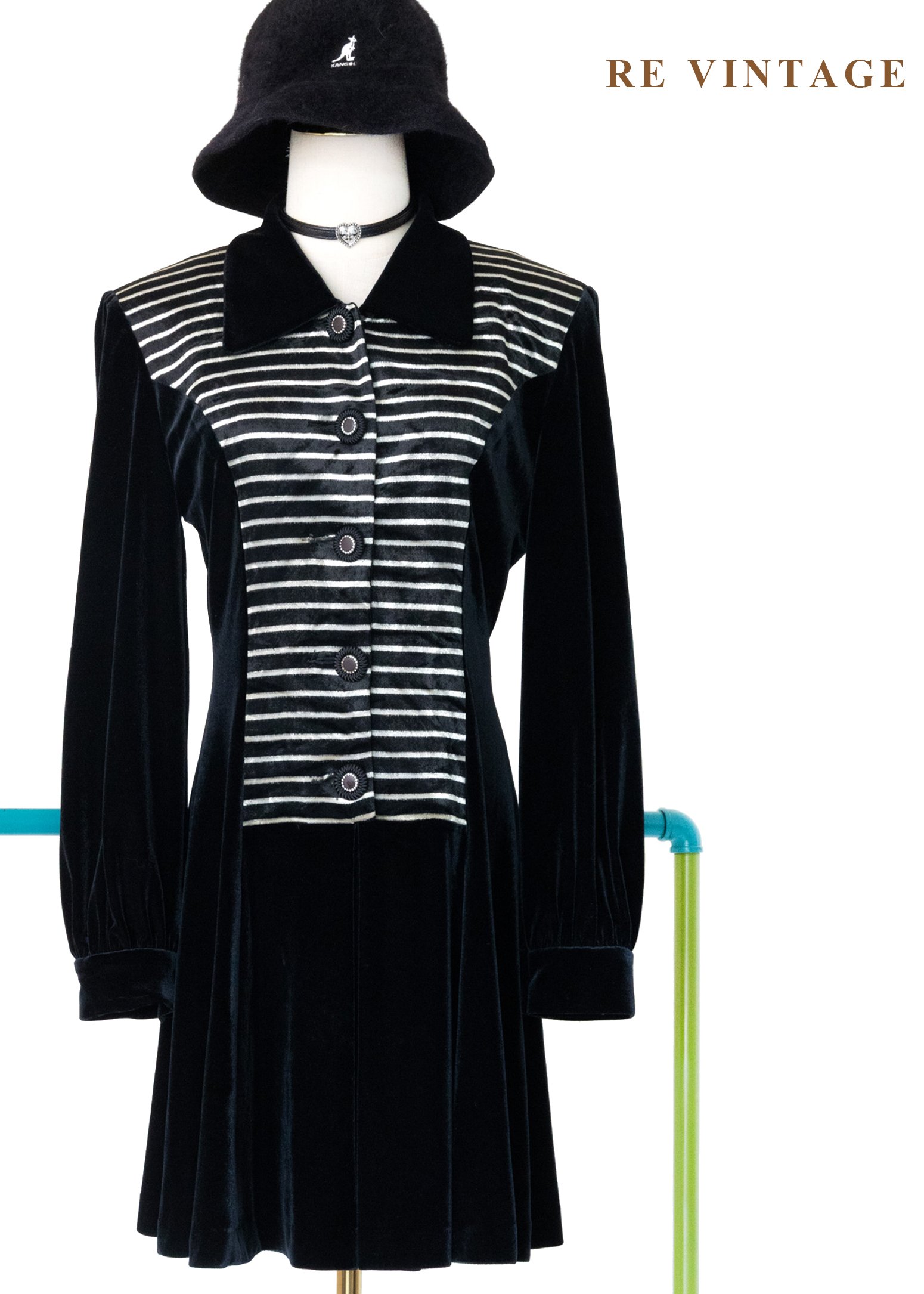 條紋狂想曲排釦黑絨洋裝