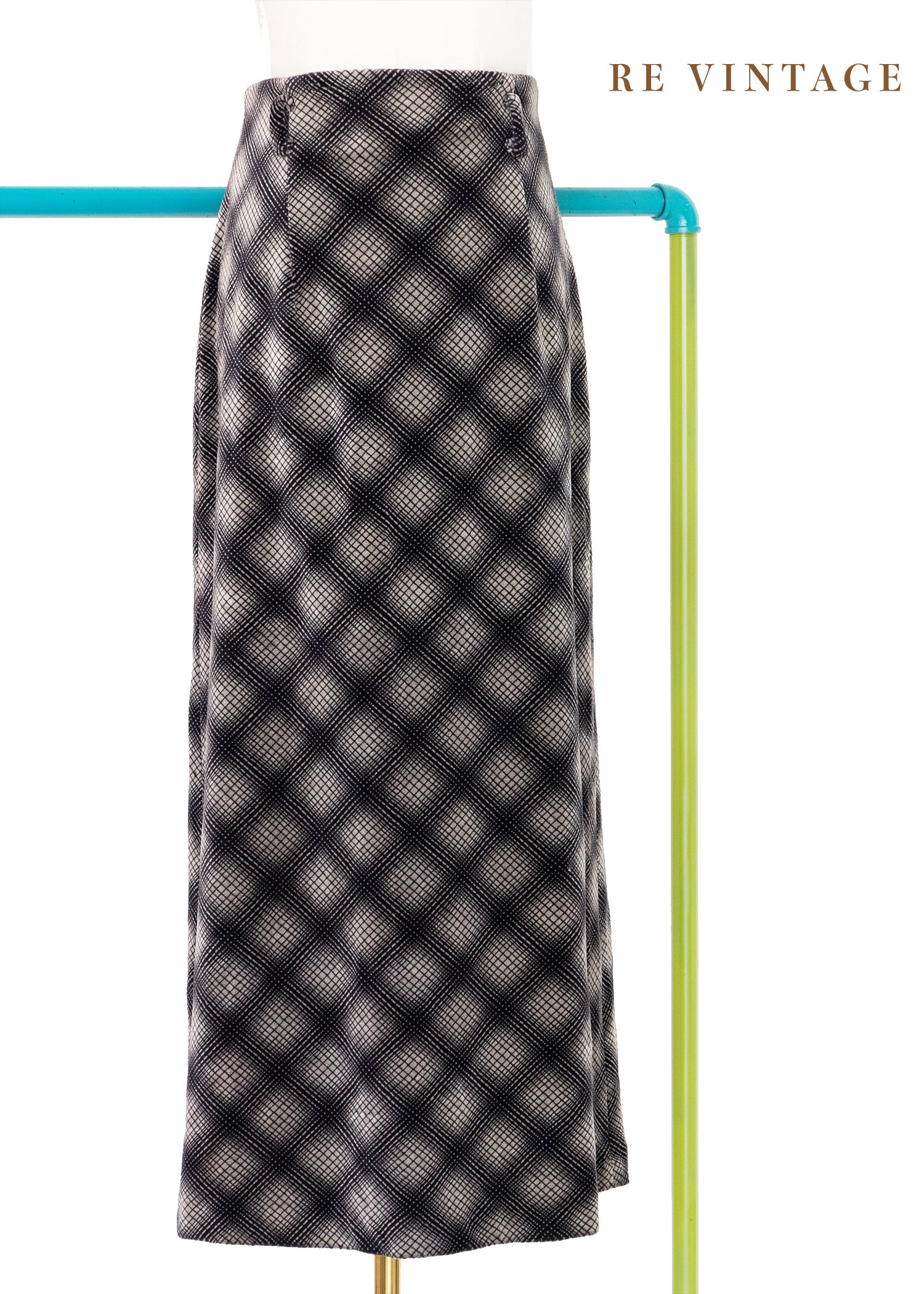 黑線灰灰菱格紋路絨布長裙（27"）