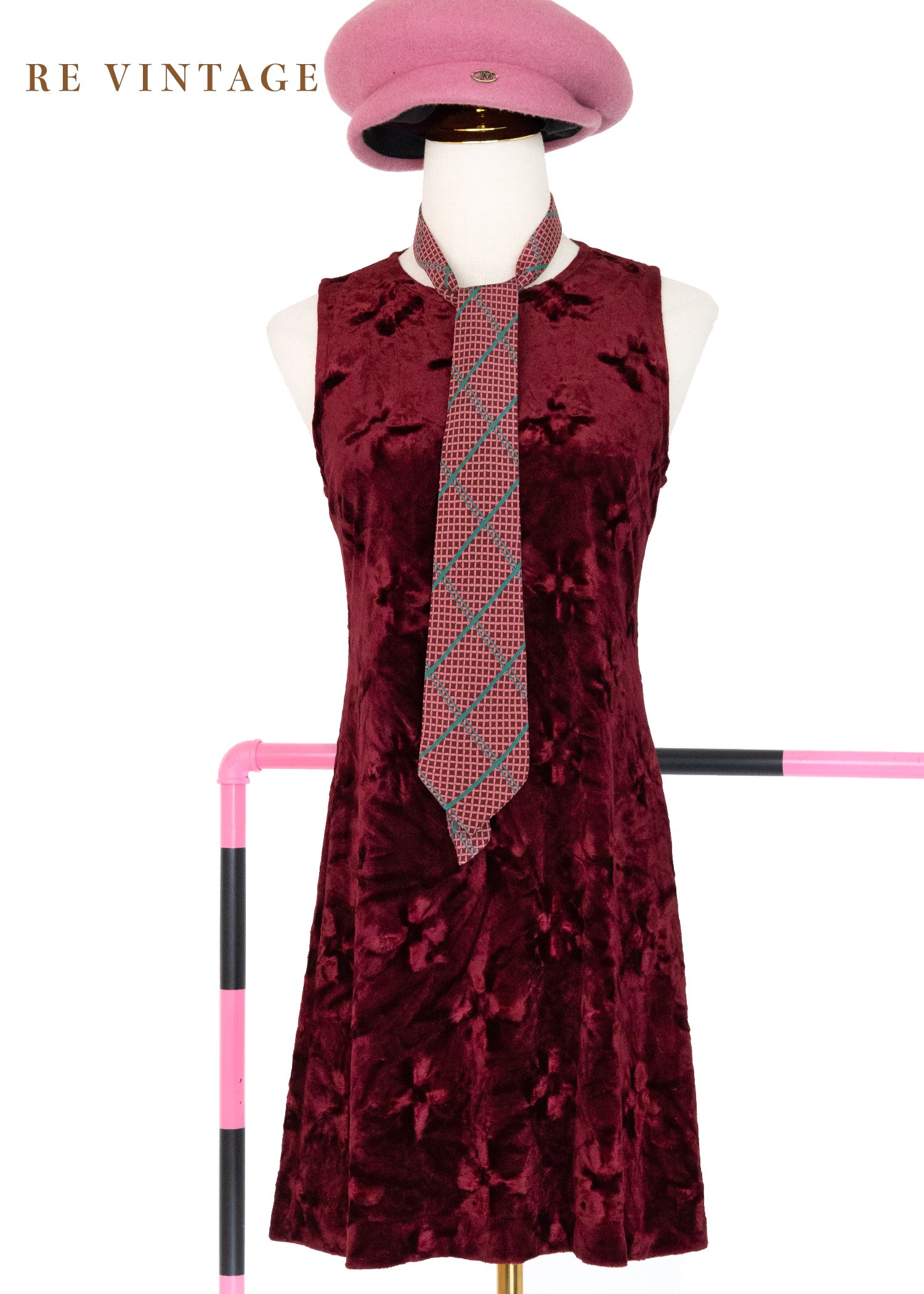 Red Wine 壓印絨布小花迷你洋裝