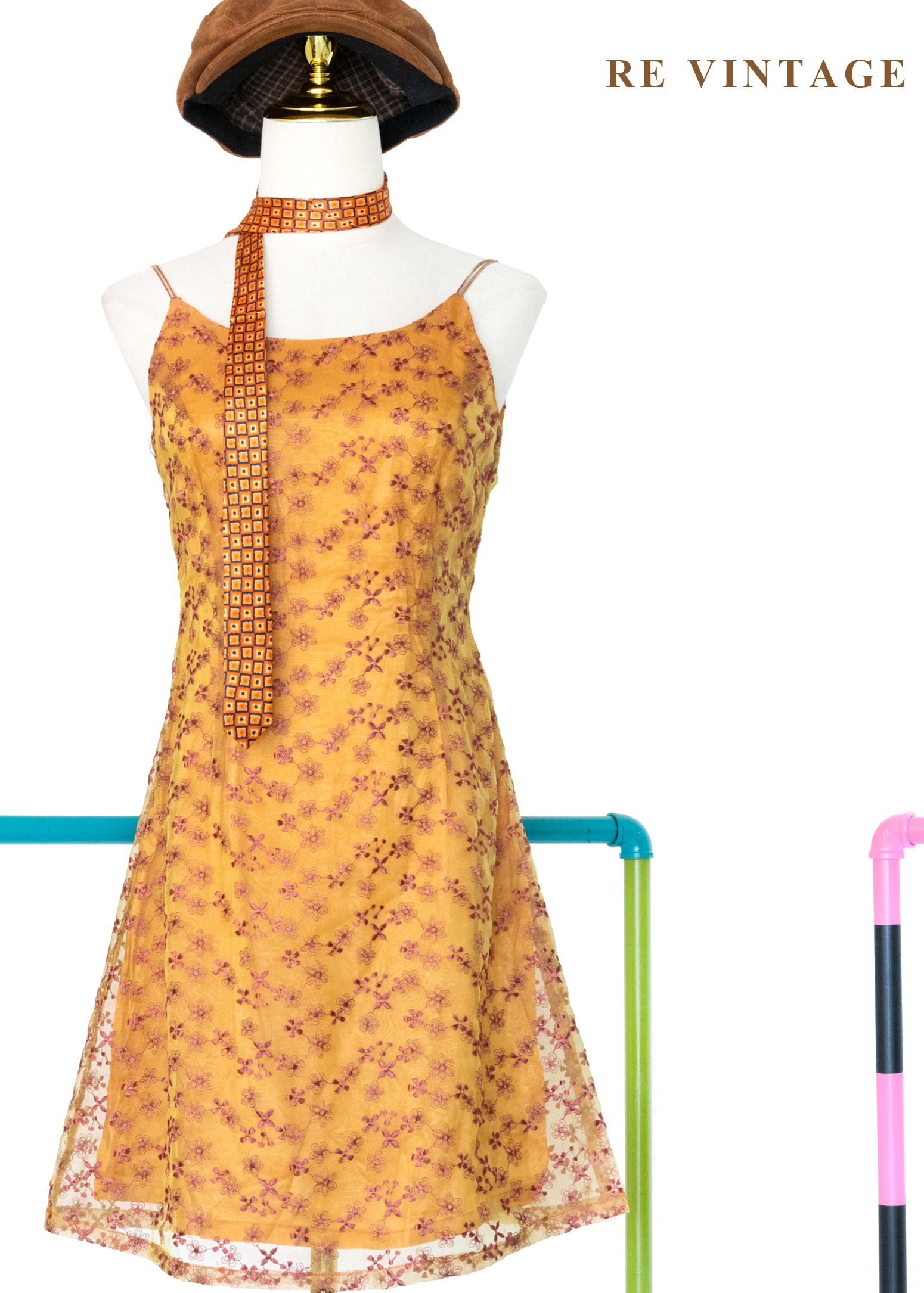 Sunset 暖橘色小碎花係肩帶迷你洋裝