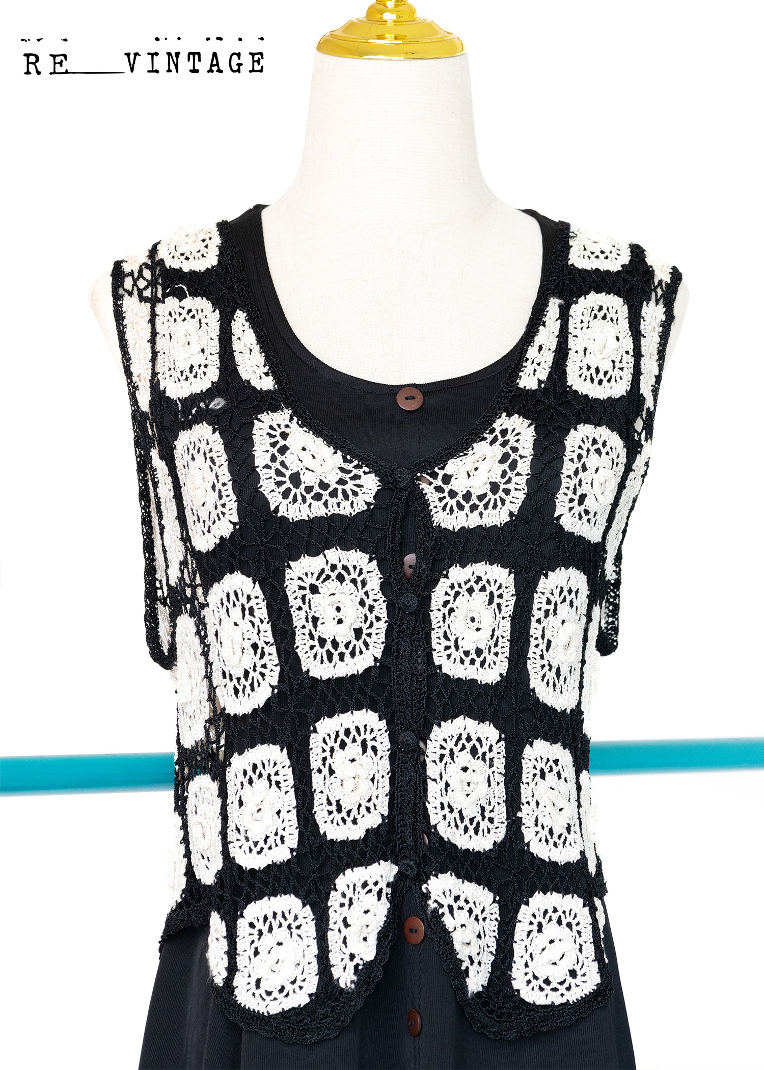 Crochet 立體小白花背心罩衫