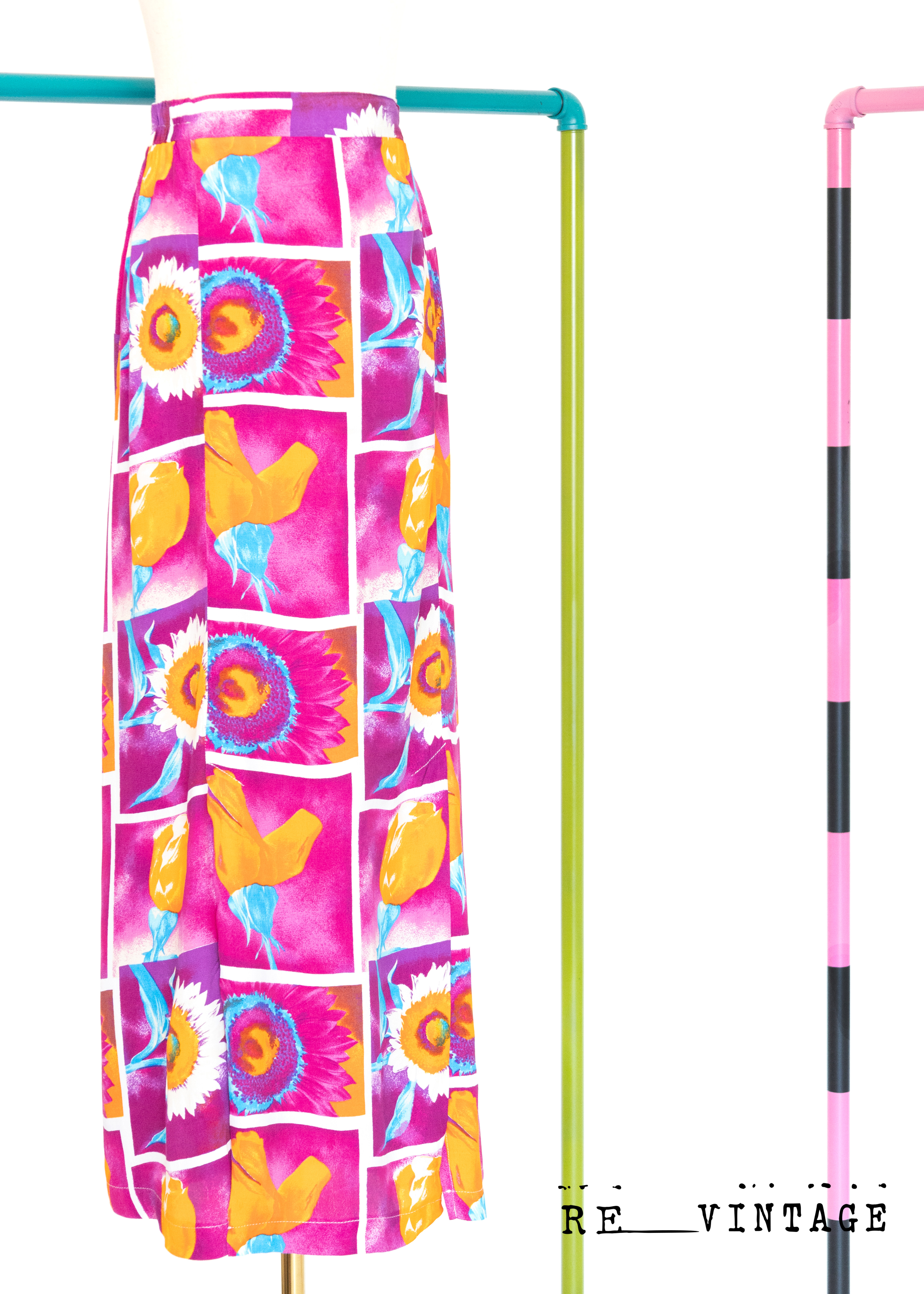 紫紅色大黃花高腰長裙