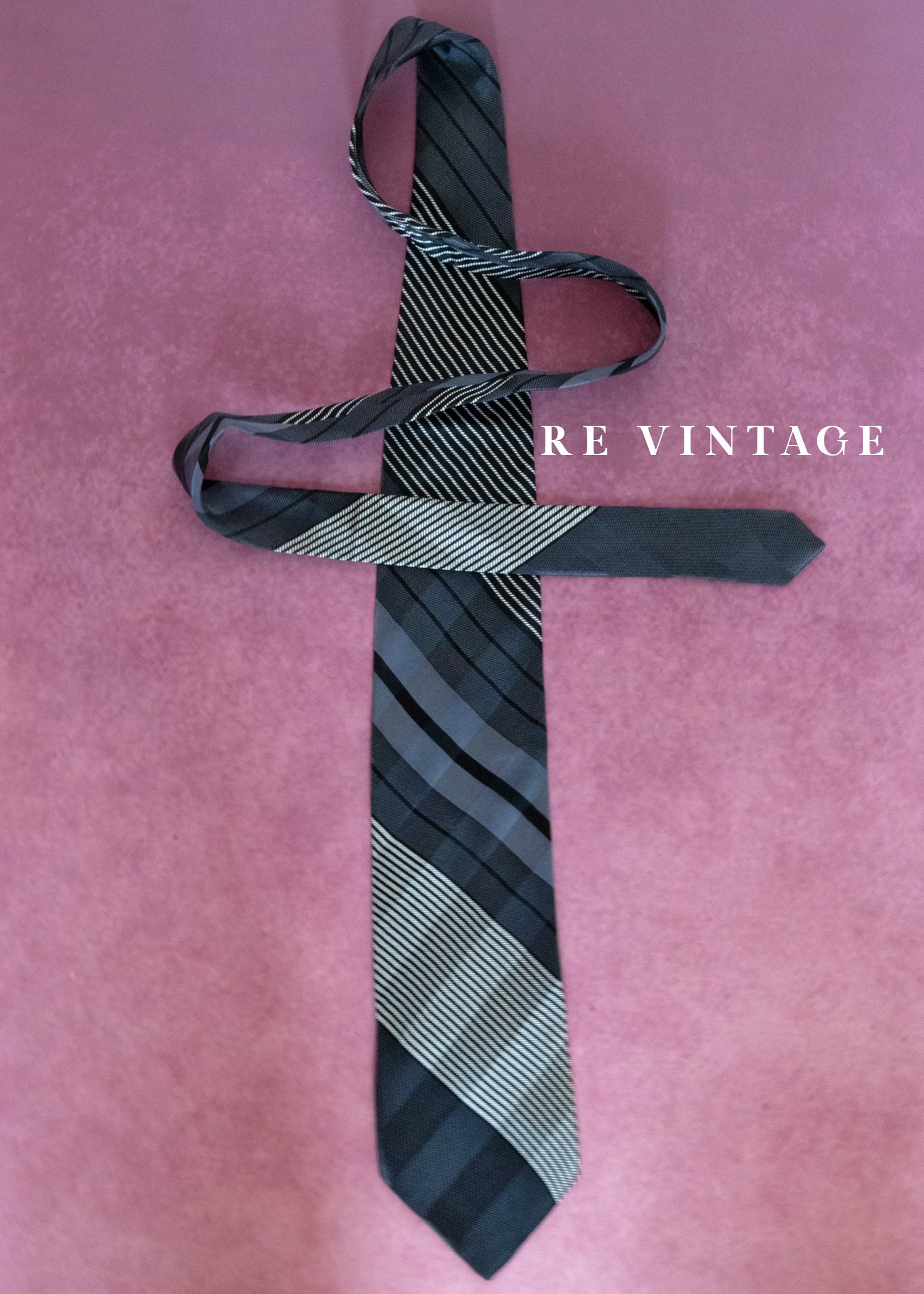 夜色分割灰黑色領帶