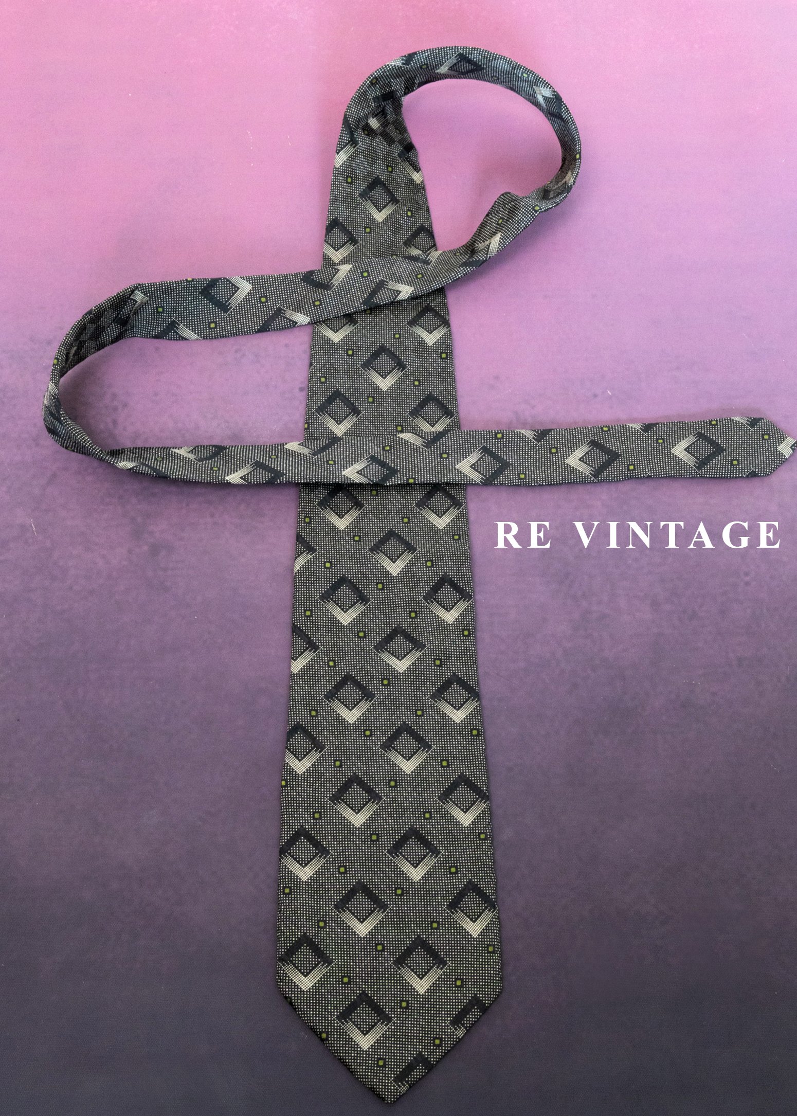 Urban Pixel 方格節奏領帶