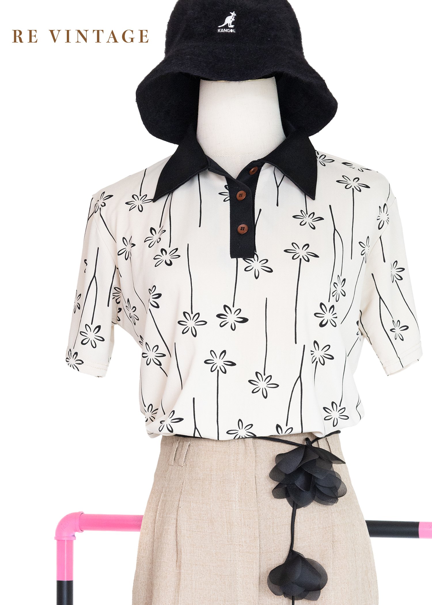 米白小黑花單隻飄飄可愛上衣