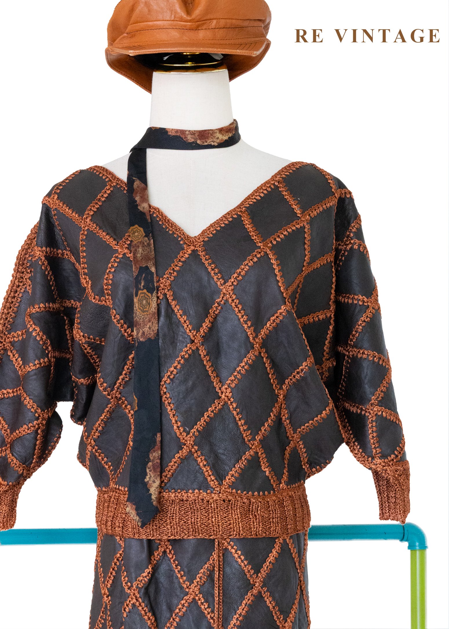 套裝組合 - 深橘鉤織皮菱格飛鼠秀上衣