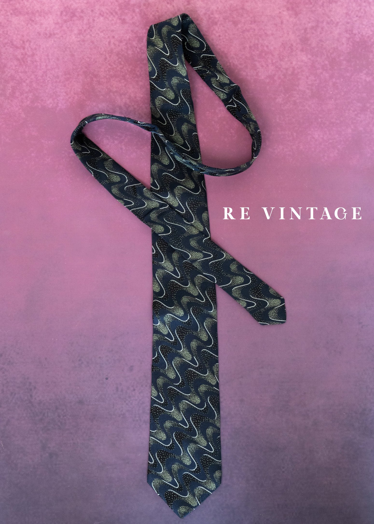 星軌流沙波紋領帶