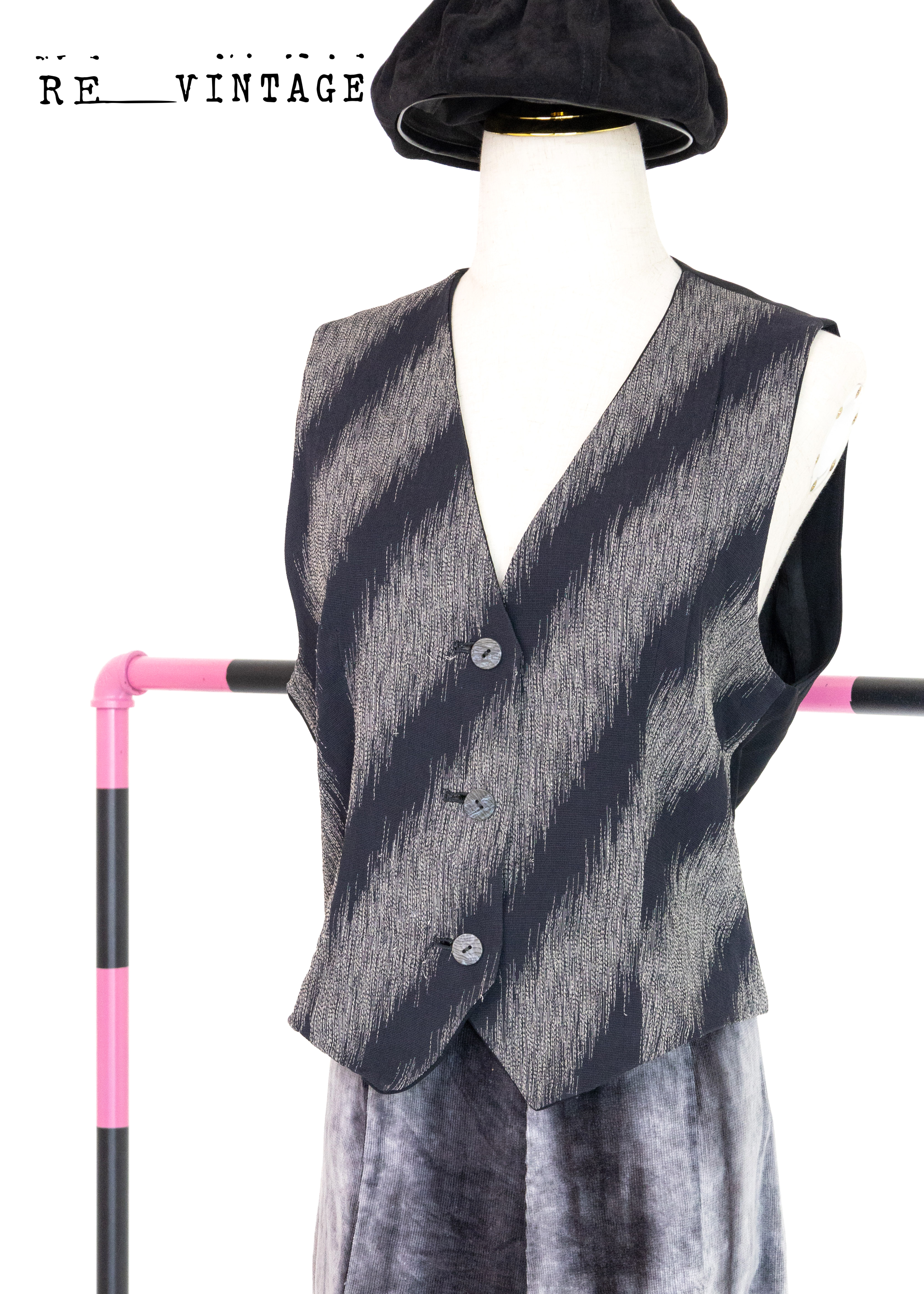 煙灰色斜紋西裝背心