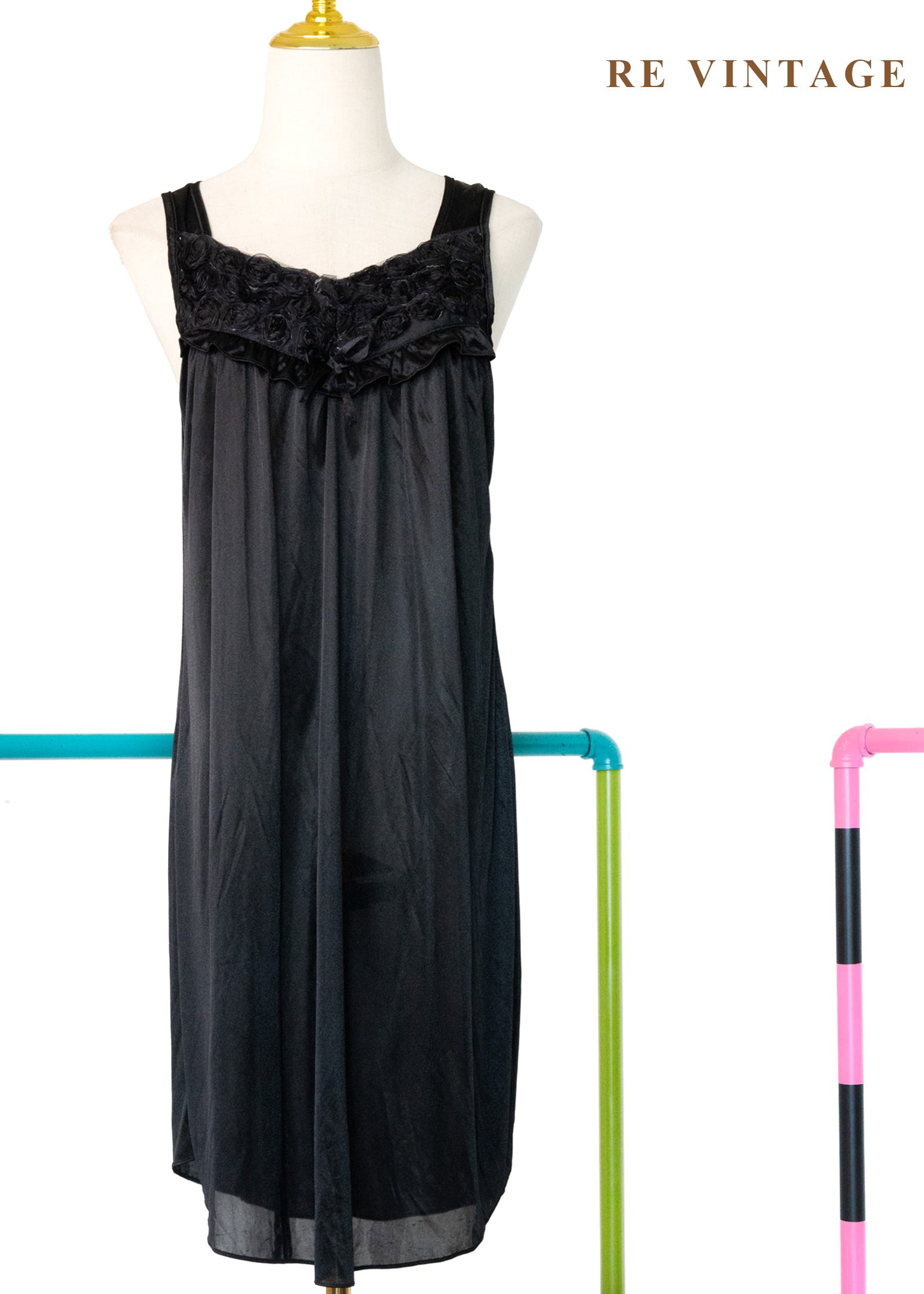 玫瑰夜 - 黑天鵝之吻內搭洋裝