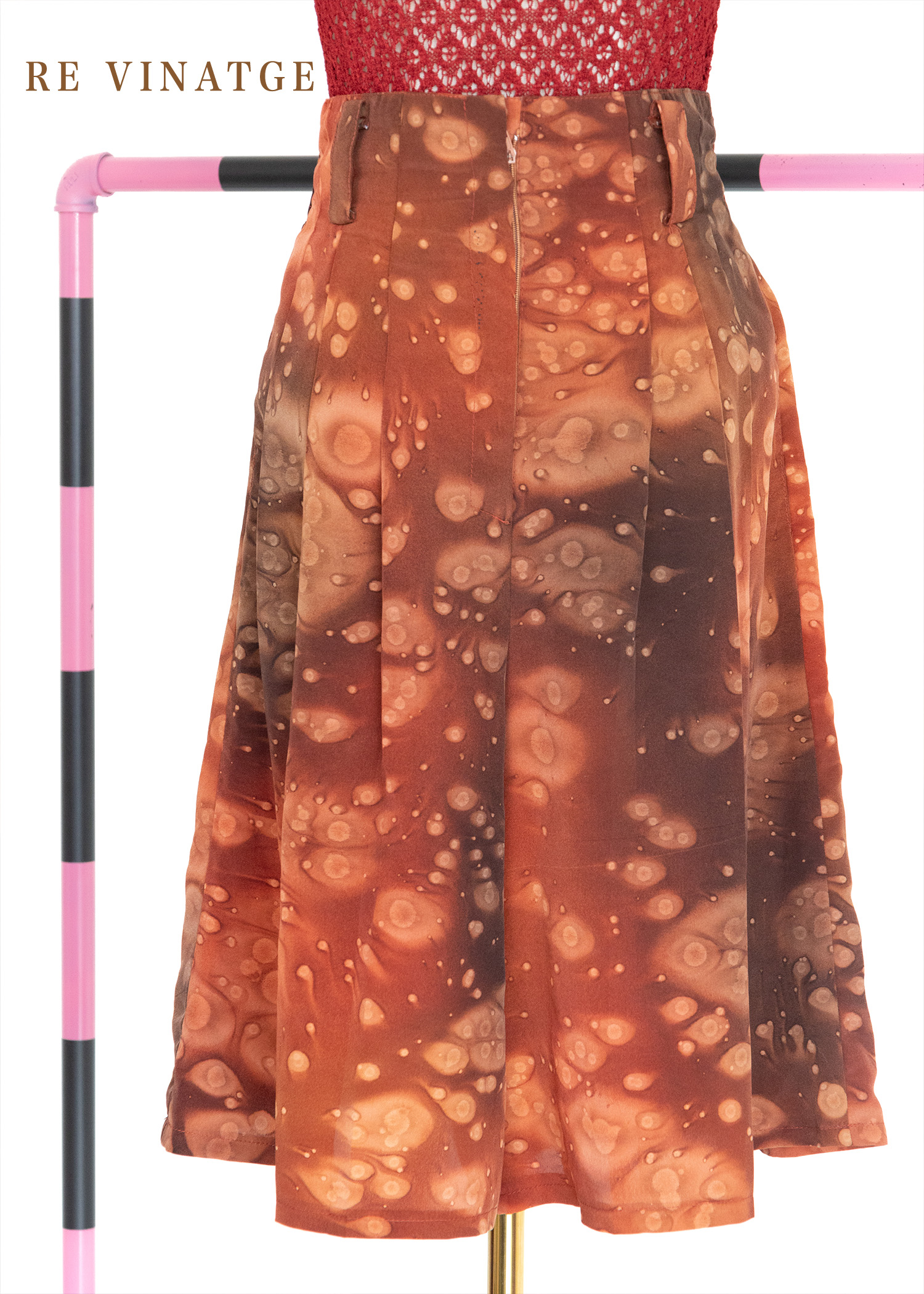 秋葉雨天小水滴高腰五分短褲