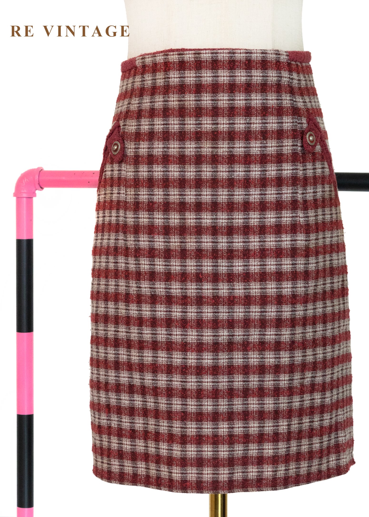 質感單品 - 精緻酒紅格紋短裙（27"）