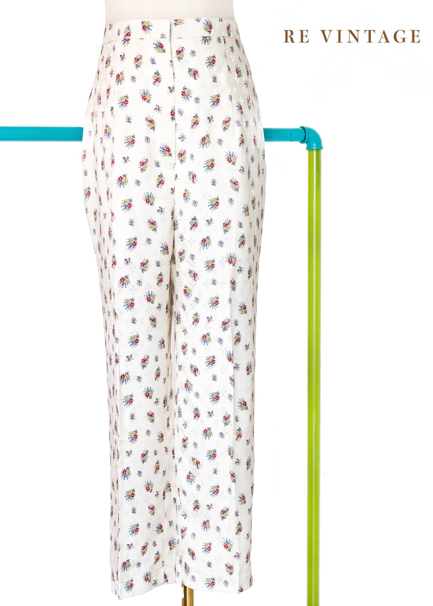 光澤香草奶白色小花高腰九分褲（27-29"）