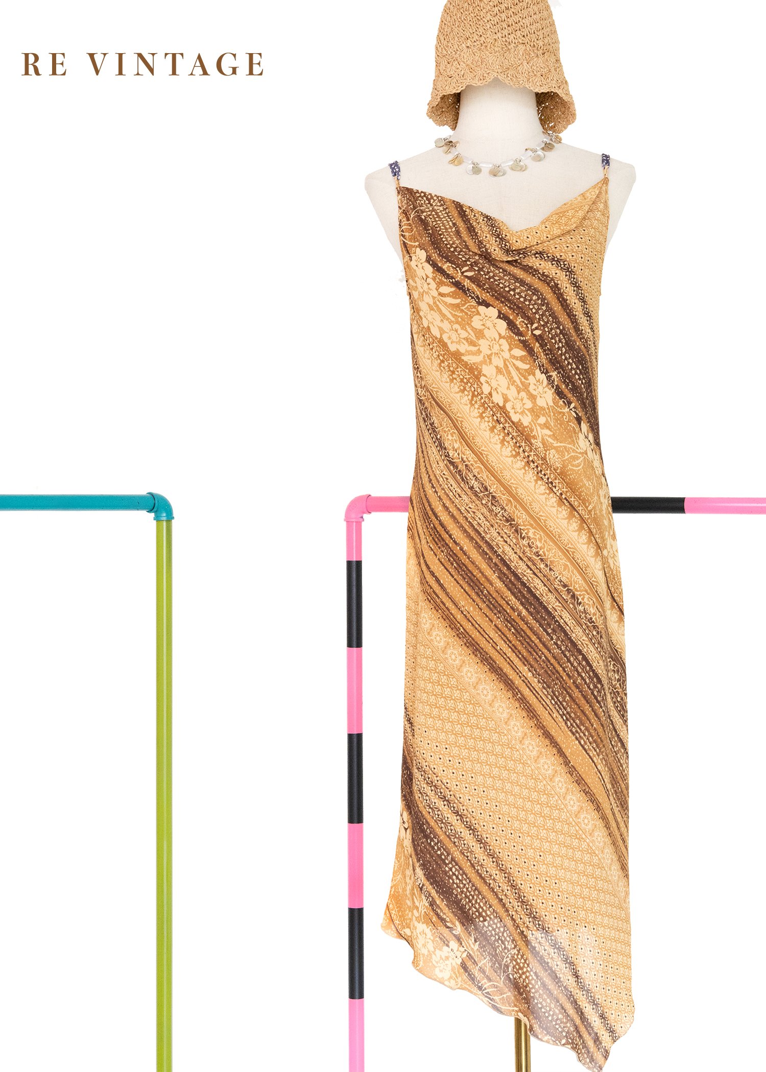 Cappuccino 斜紋小花垂墜領細肩帶洋裝