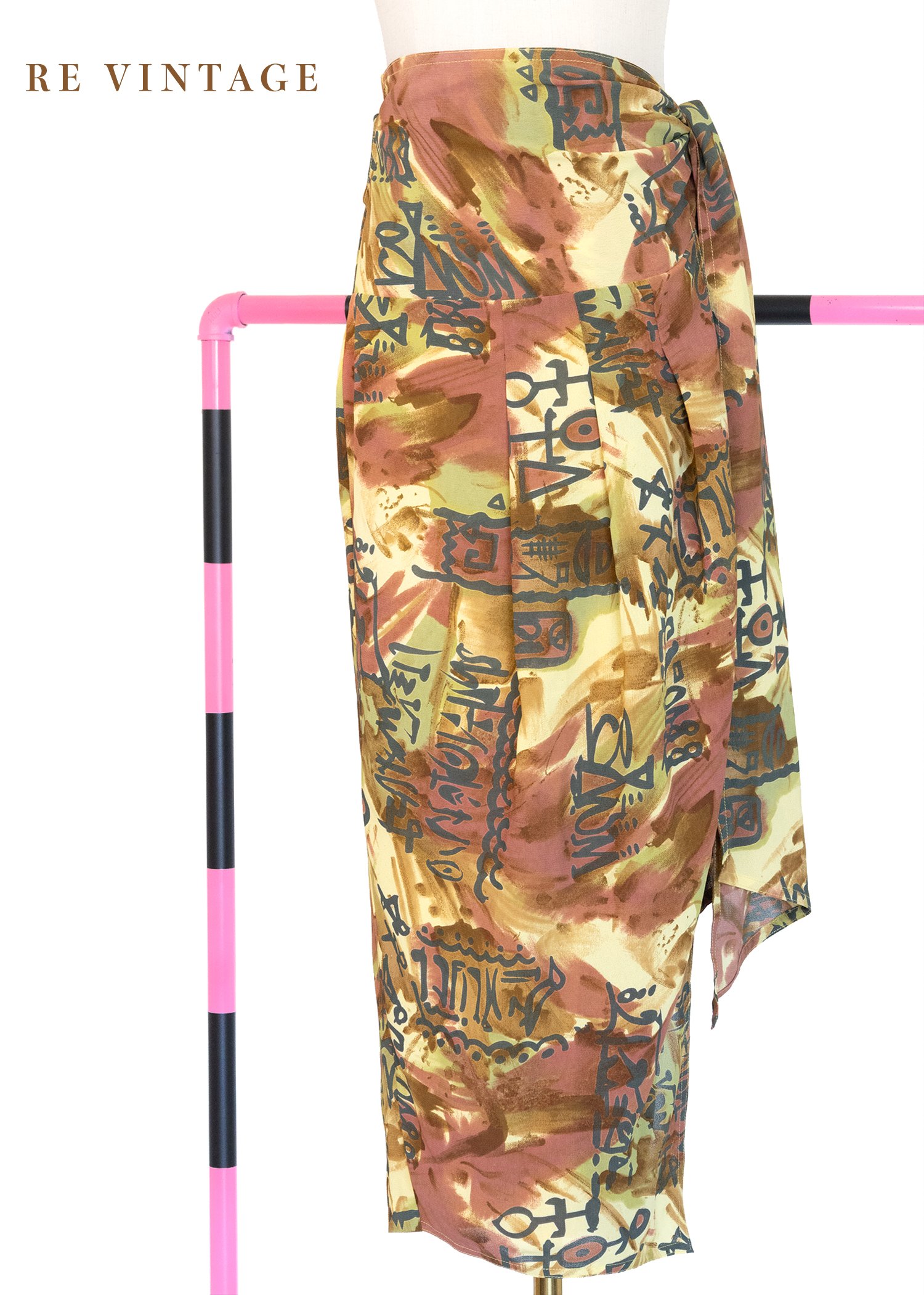 太陽信仰不規則比劃一片式美裙（26-27"）