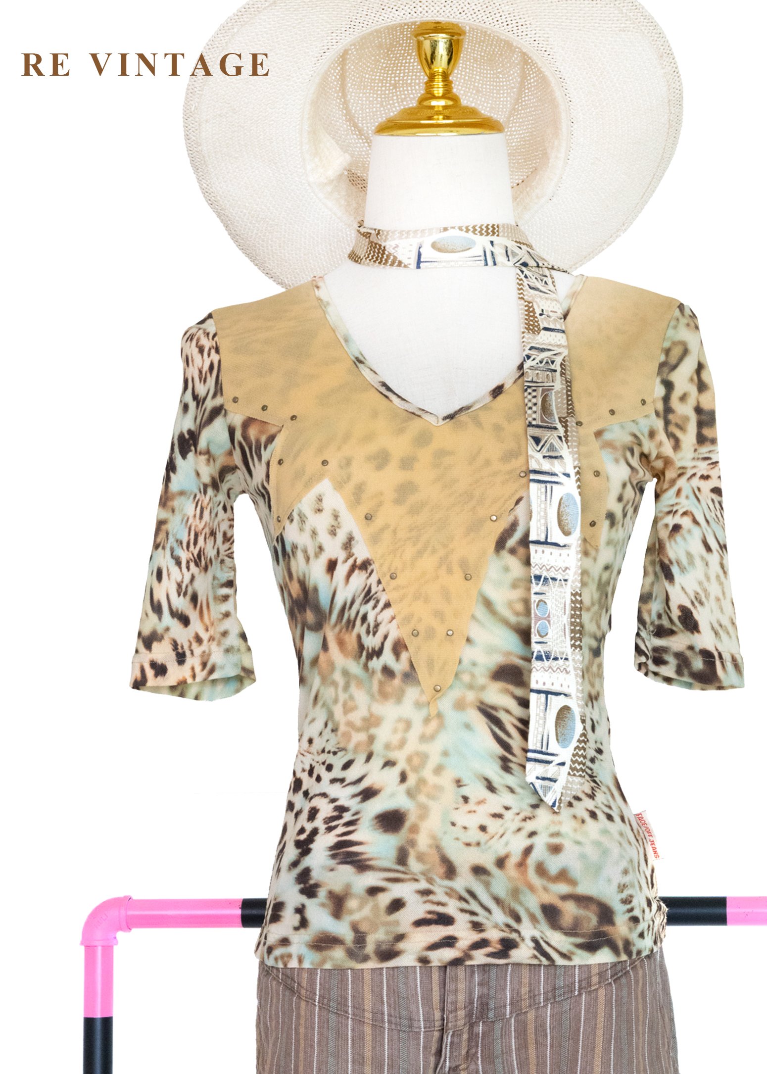 豹紋野性釘珠拼接上衣