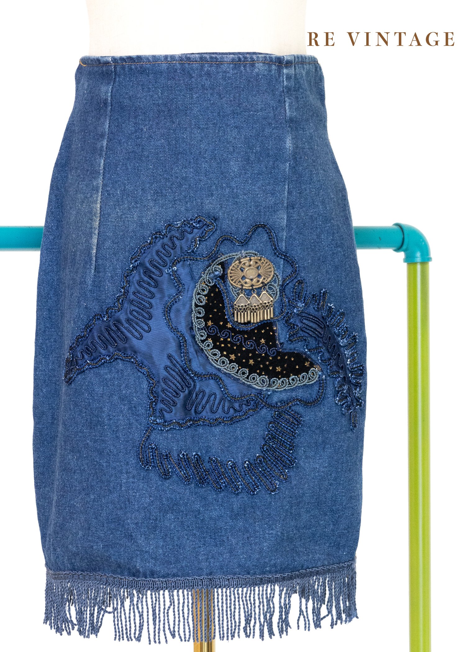 流蘇搖晃月光金幣牛仔短裙（26"）