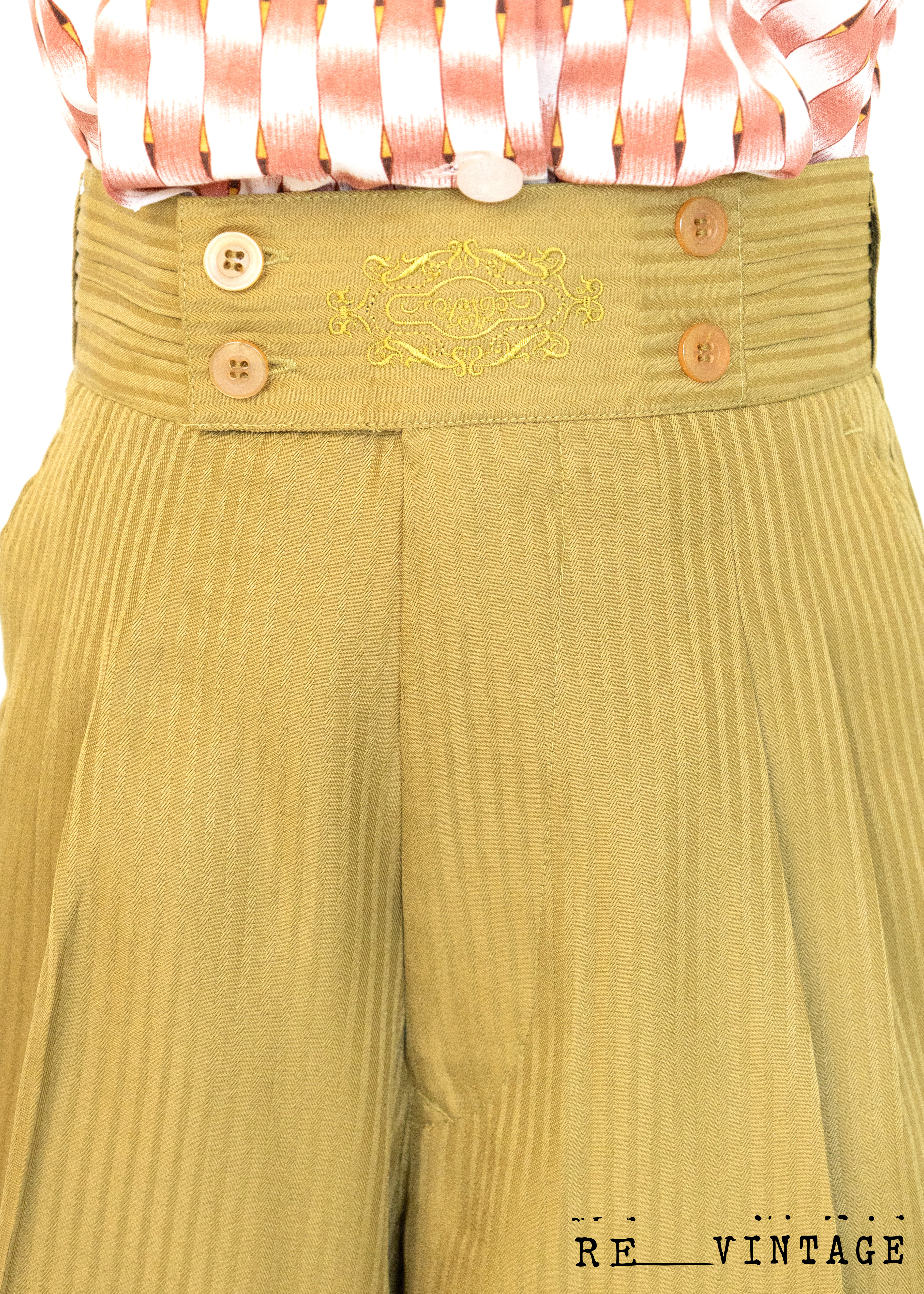 Golden Soldier 五分短褲（~27"）