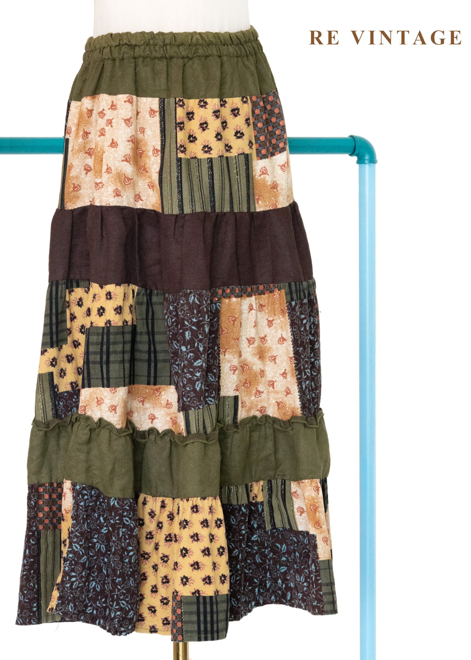 大地色碎花交響拼貼絨布長裙（22-28"）