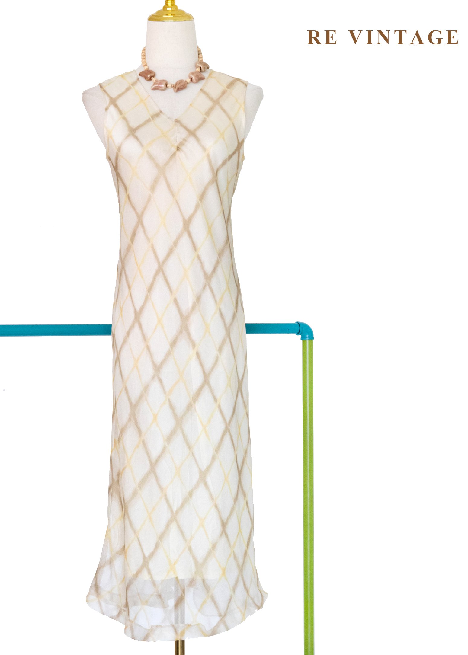 奶油雲階菱格紋氣質洋裝