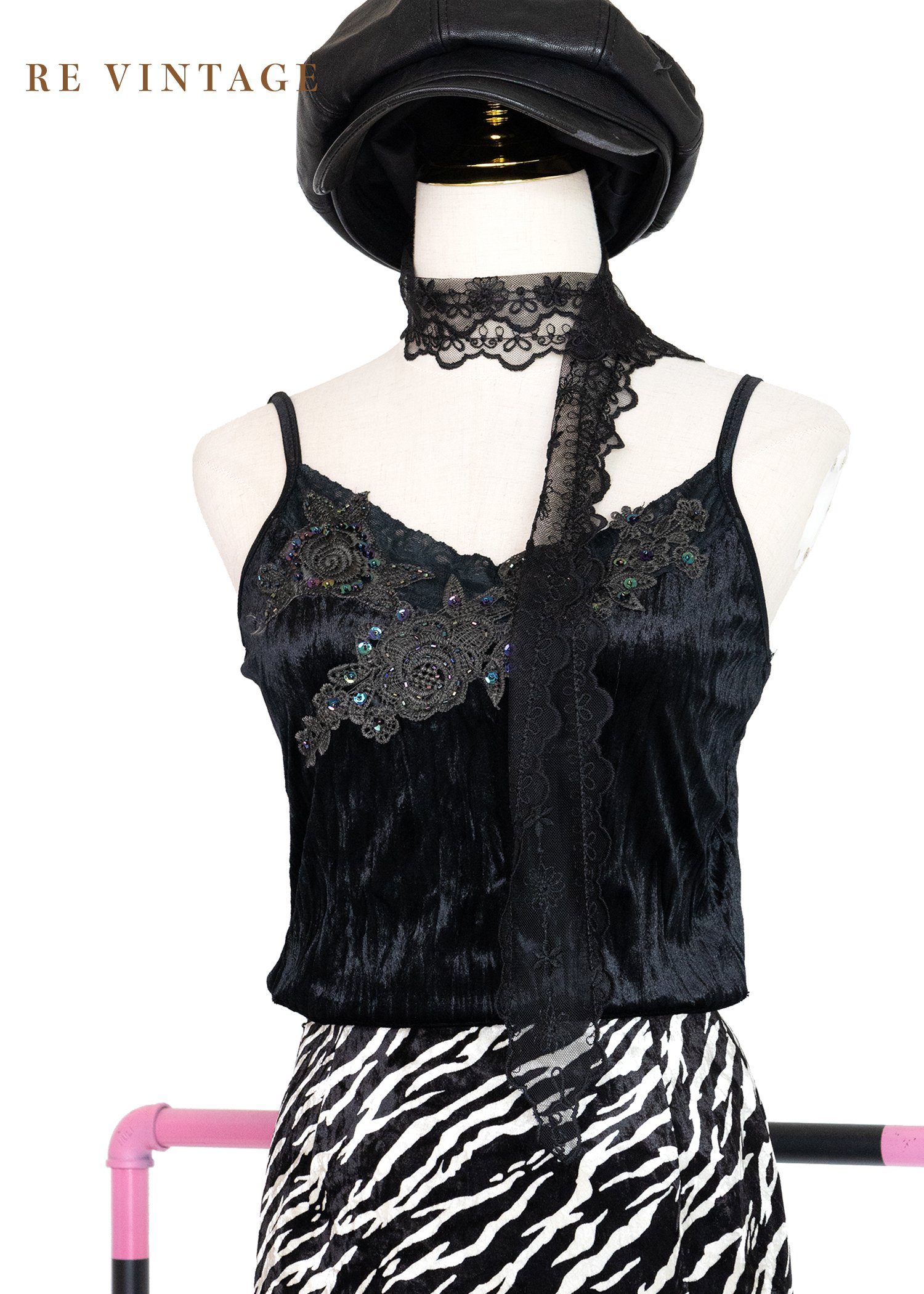 Iridescent 花朵黑色絨布細肩帶背心