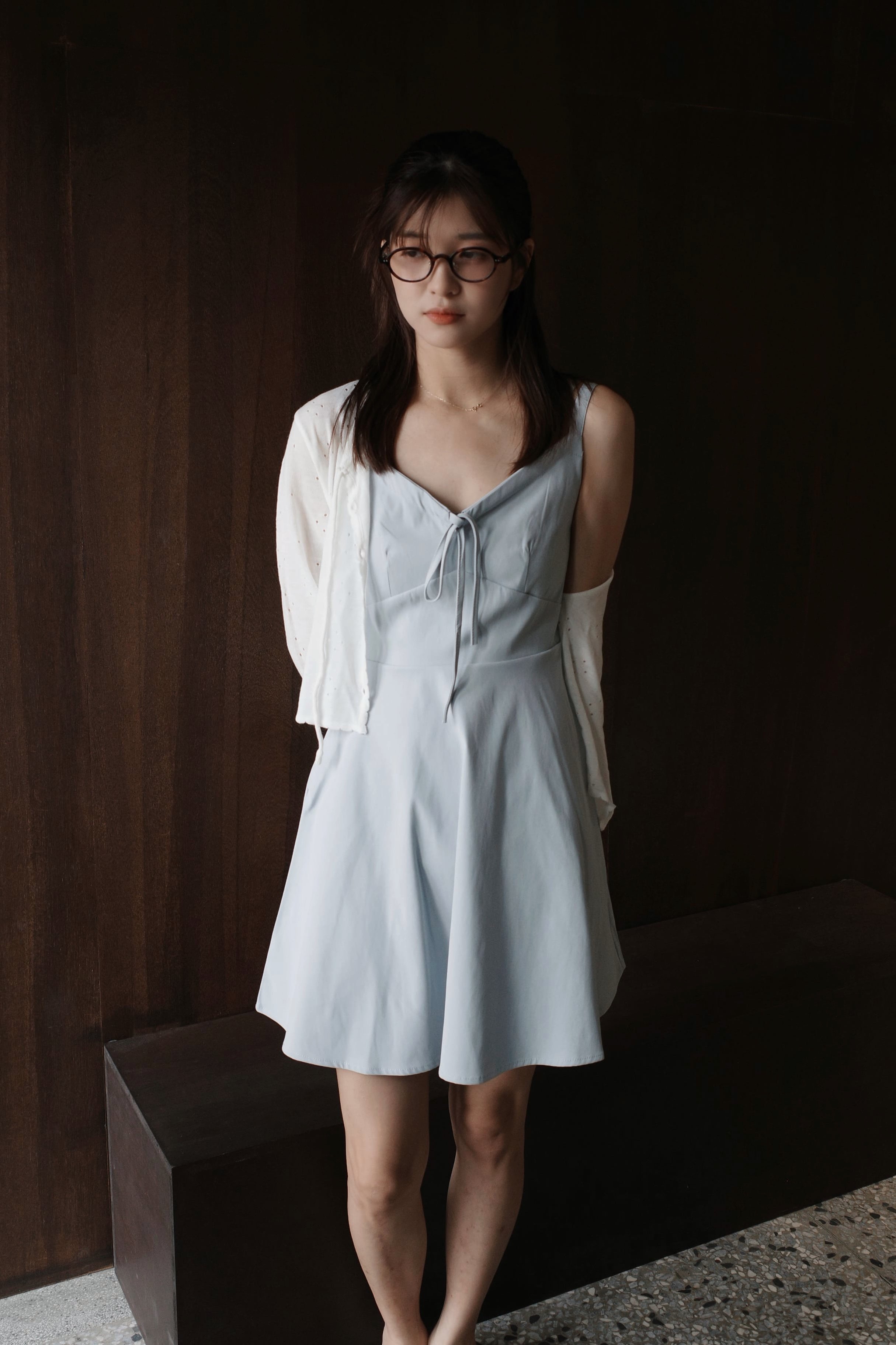 { 精靈必備~*細肩後鬆緊挺版短洋