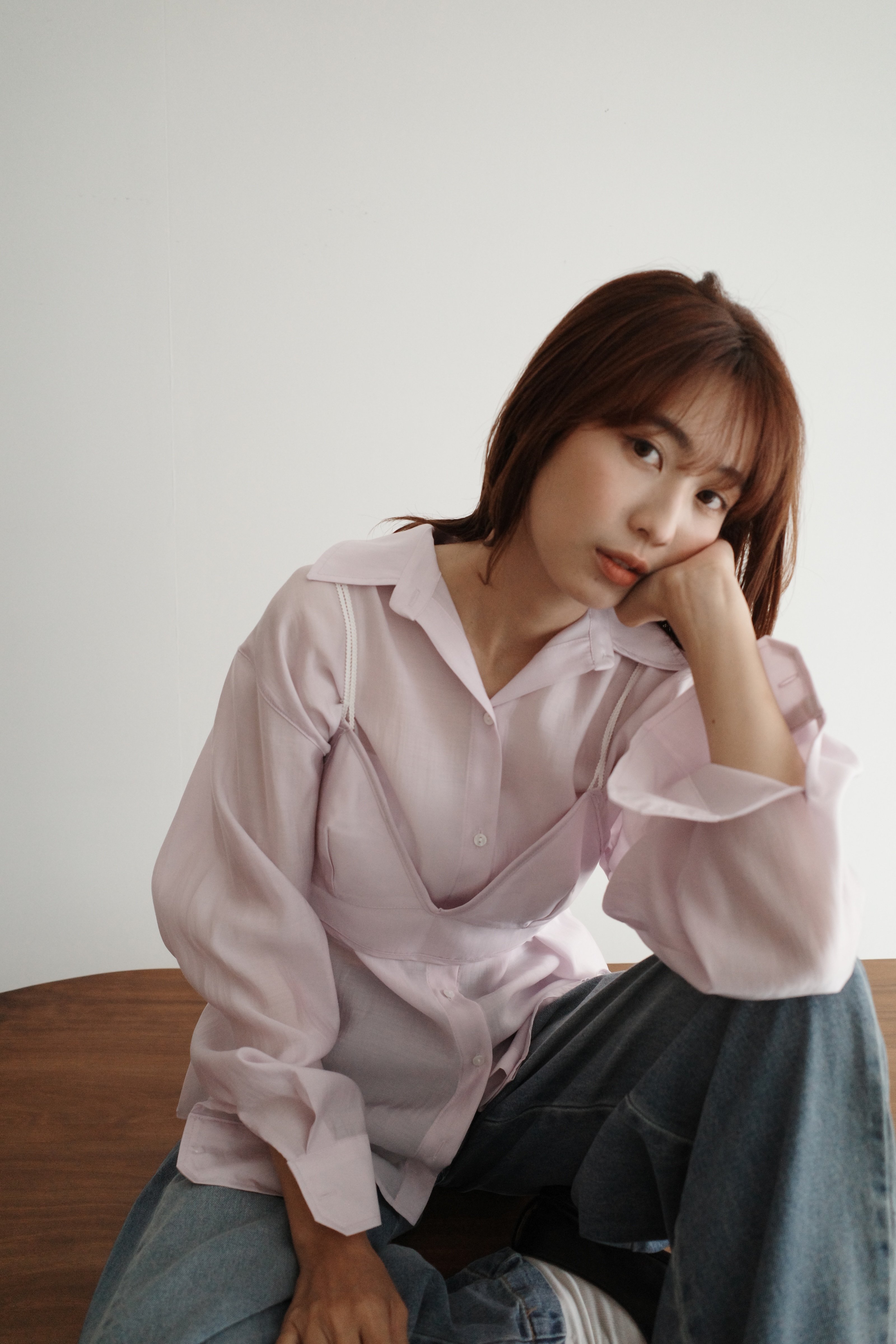 仙女！質感光澤絲綢附馬甲襯衫組