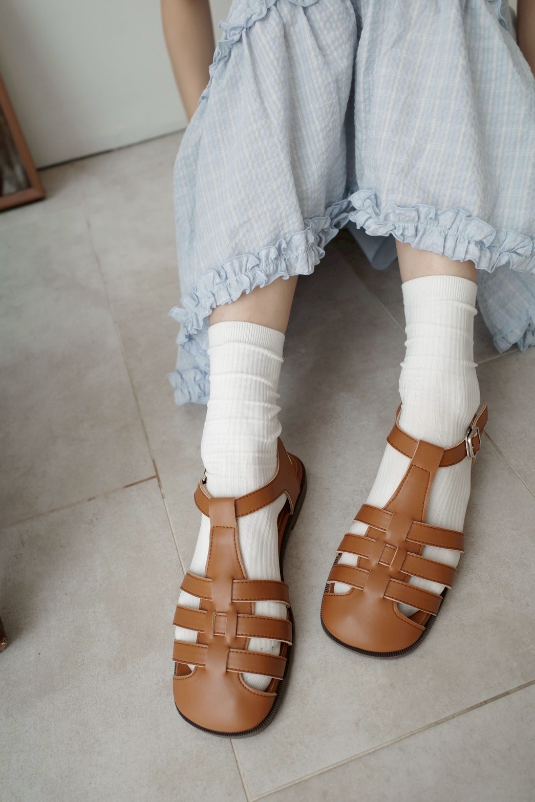 小可愛圓頭羅馬涼鞋