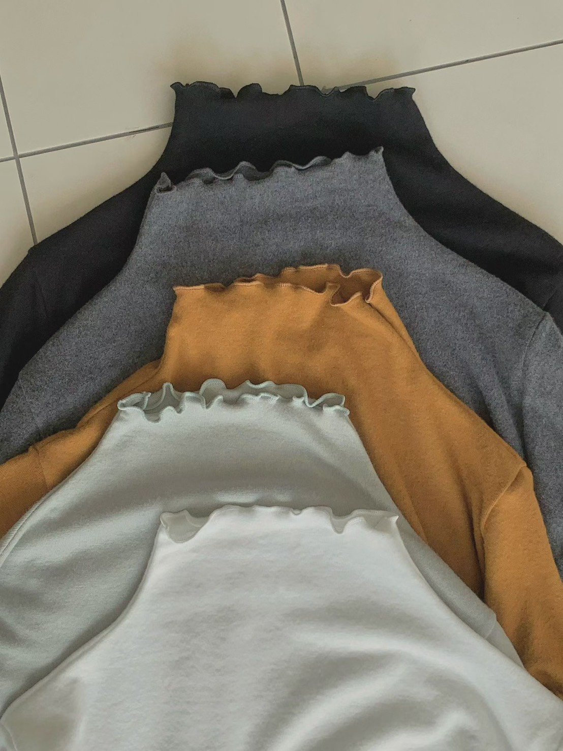 磨毛挺版不透木耳邊內搭