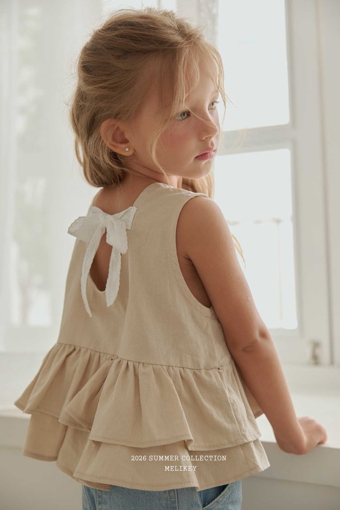 蕾絲ribbon層次蛋糕方領上衣(2color)