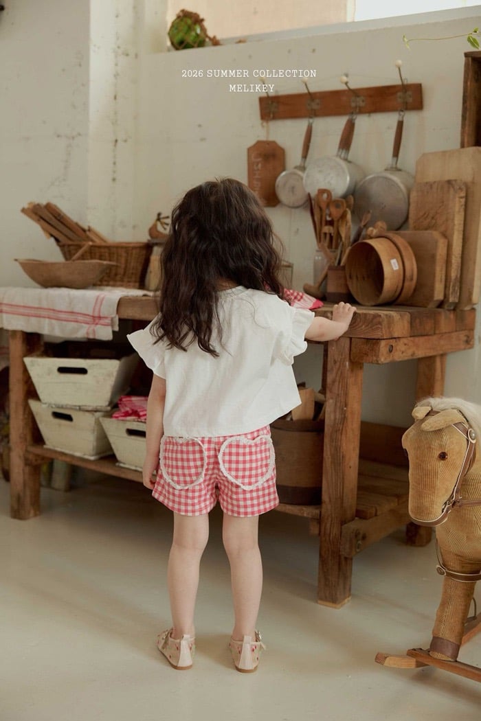 蕾絲愛心滾邊格紋短褲(2color)