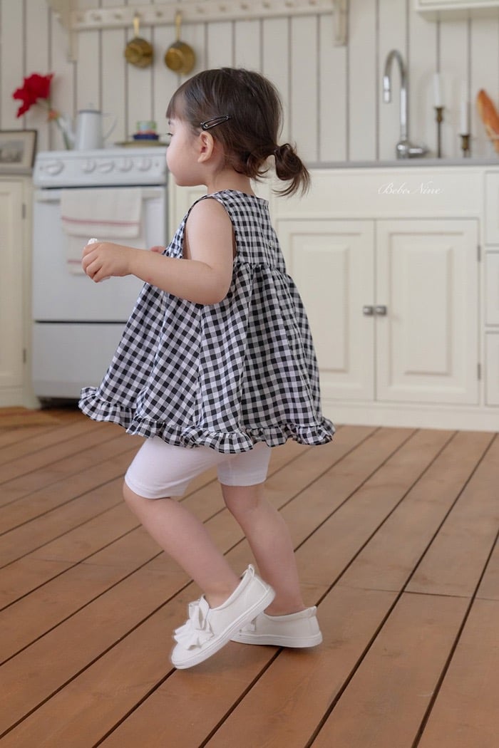 格紋傘擺捲邊上衣(3color)