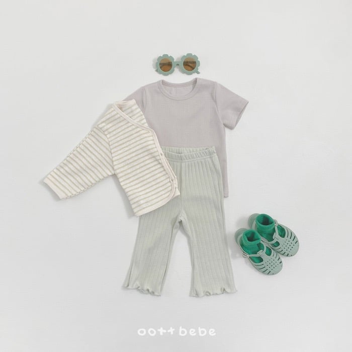 條紋開衫外套+純色上衣set