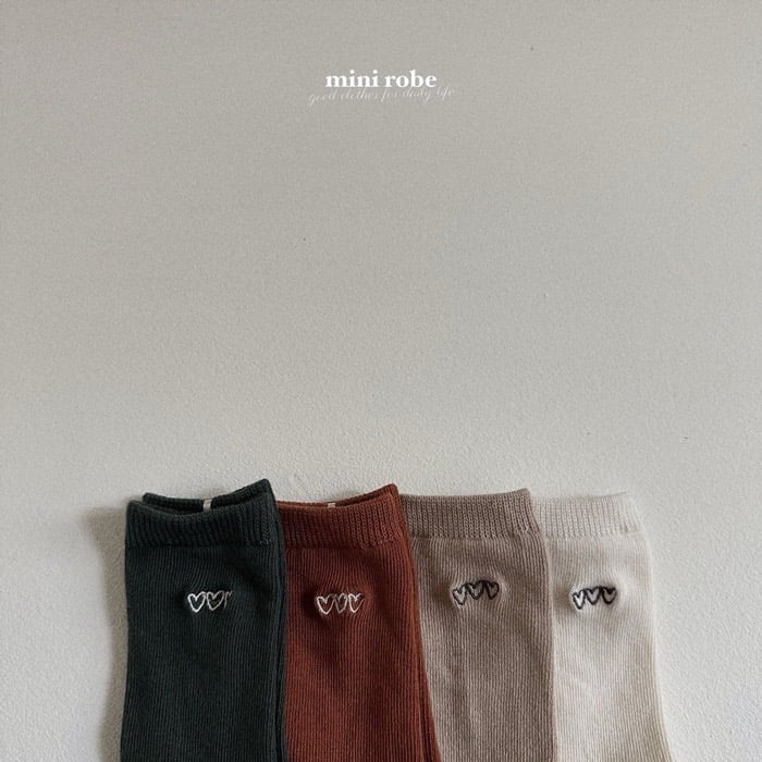 刺繡愛心襪(4入/組)