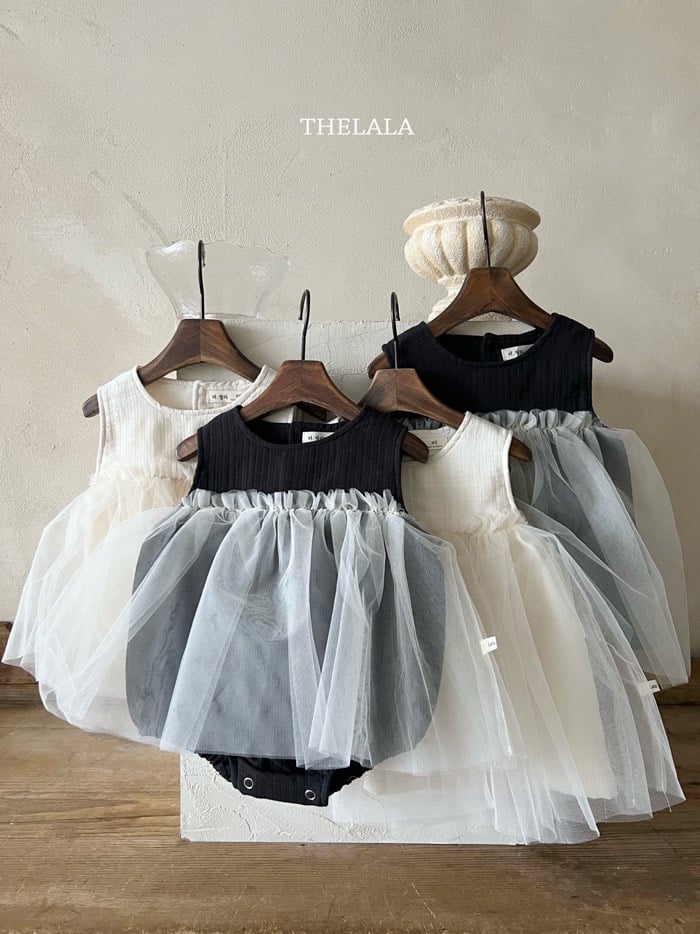 拼接紗裙背心包屁裙/洋裝