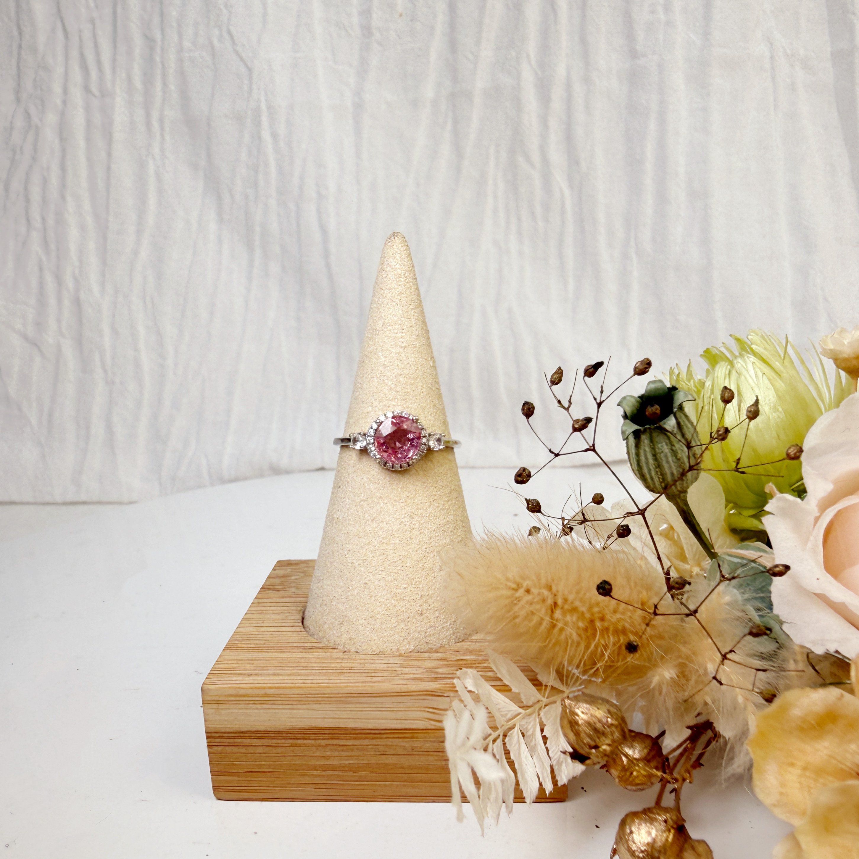 色澤濃郁/收藏級-《粉碧璽高雅時尚戒指》