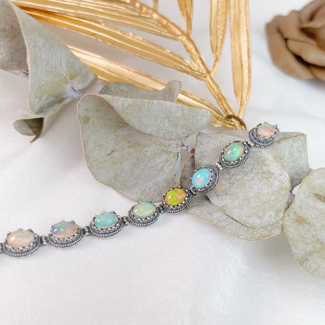 高火彩蛋白石排鍊