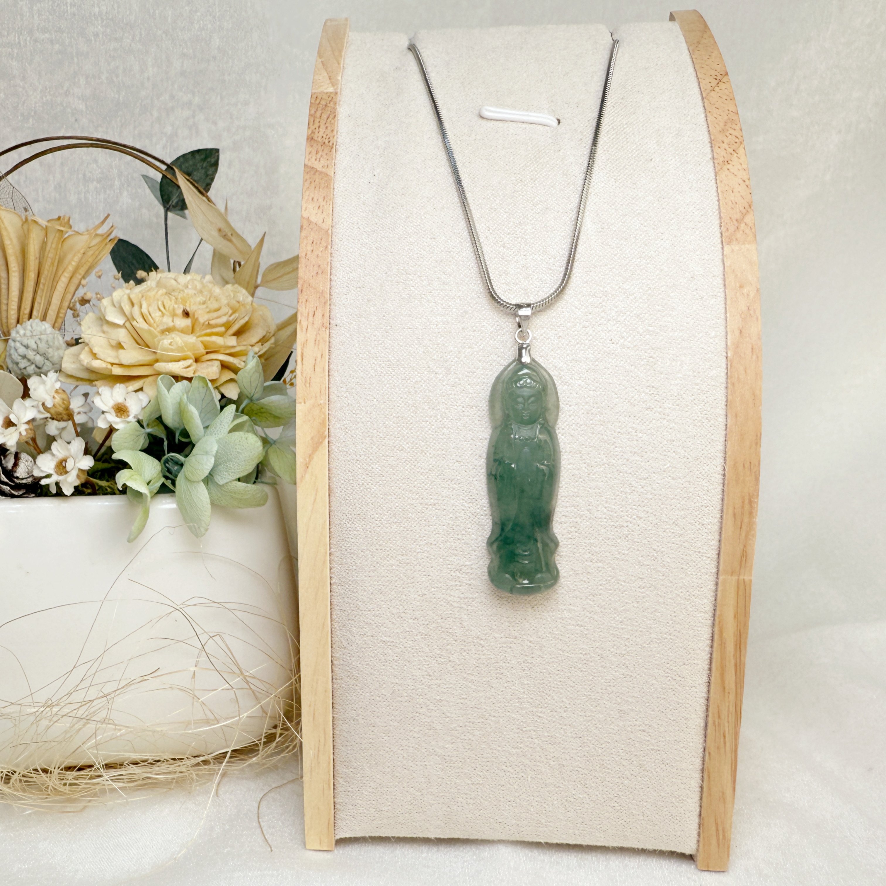 平安吉祥/心靈安定-《冰油青緬甸玉觀音項鍊》