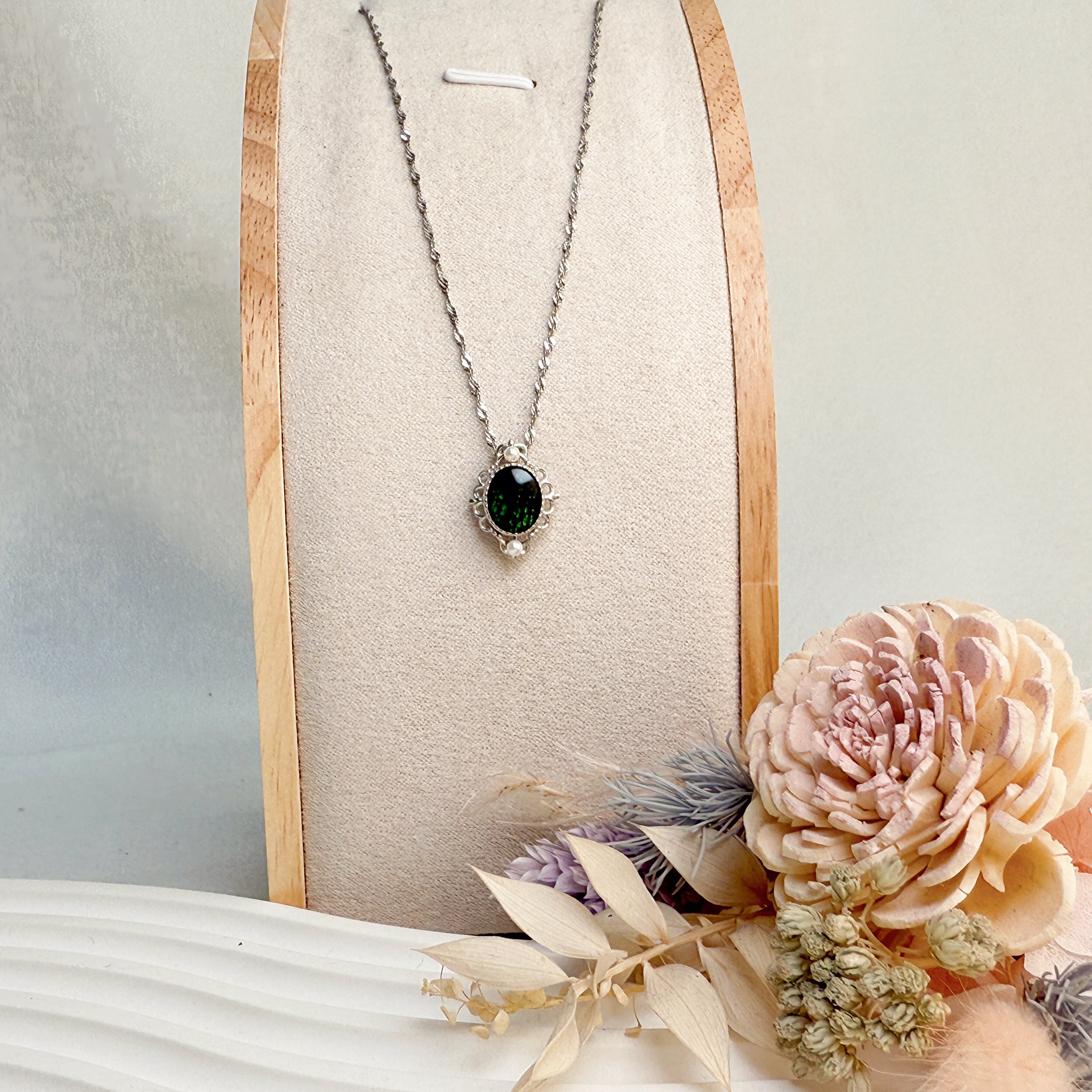 高光斑彩/珠寶收藏-《綠斑彩石項鍊》