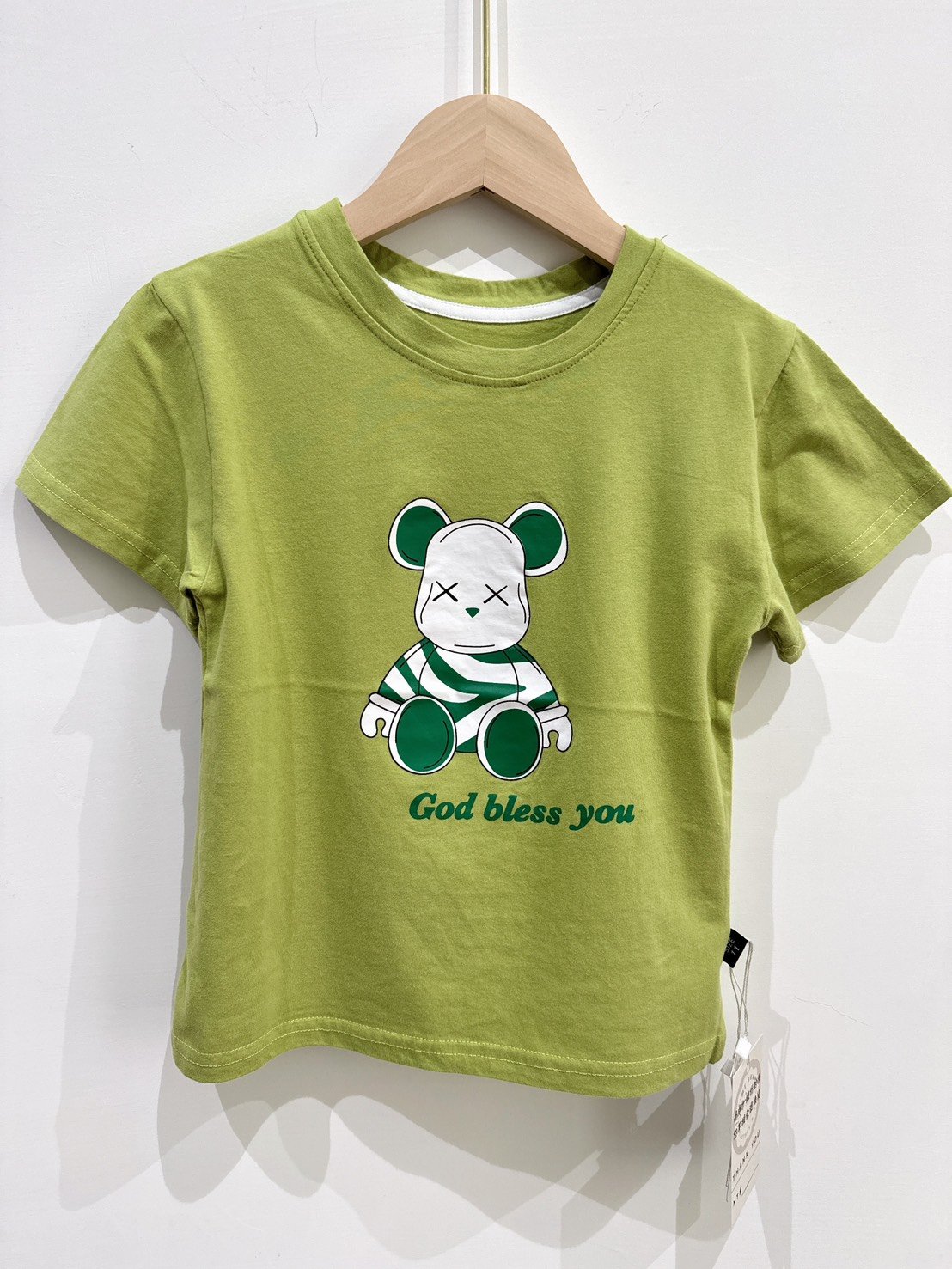 【BLESS BEAR｜潮流熊熊果綠色｜短T】