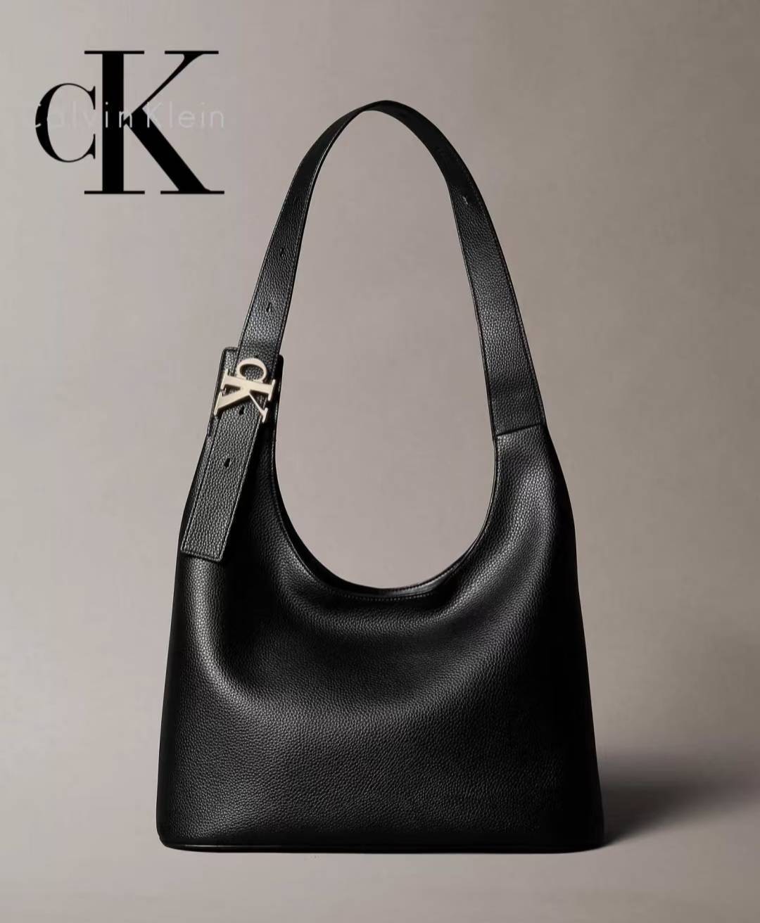 Calvin Klein 大號Hobo腋下包(已匯款訂金) Calvin Klein 大號Hobo腋下包(已匯款訂金)