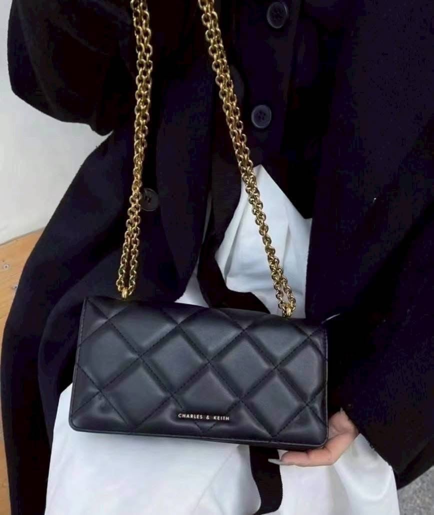 Charles & Keith 小CK 小香風 WOC（已匯款訂金）