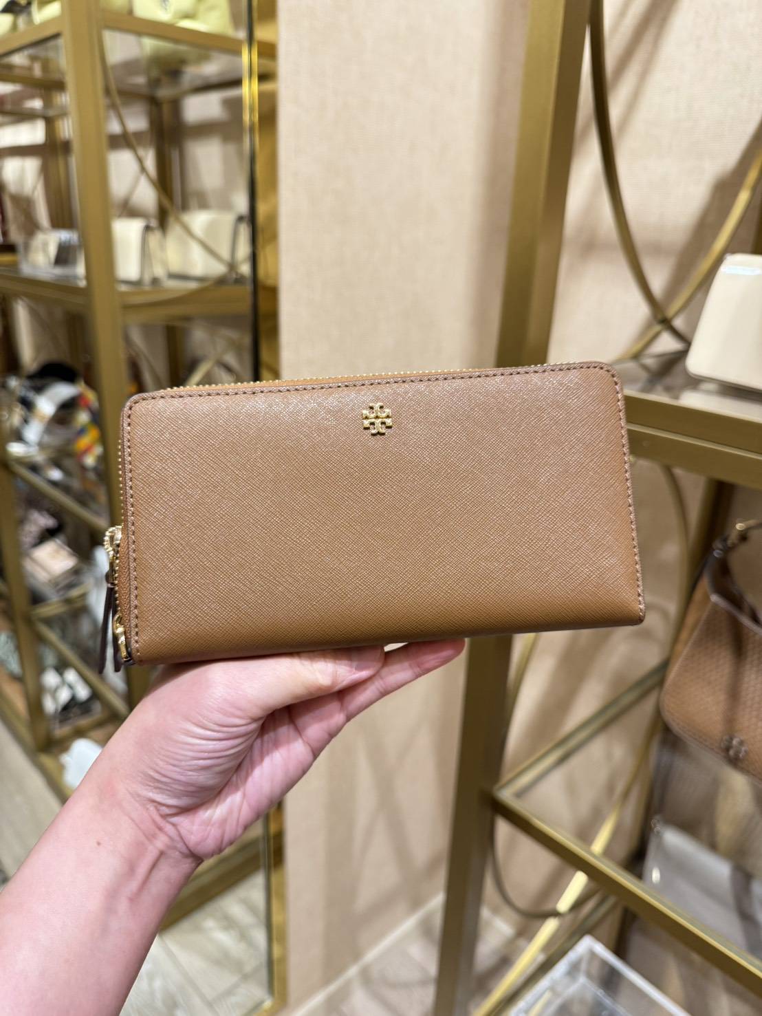 美國代購—Tory Burch Emerson 防刮全開式手掛長夾（已匯款訂金）