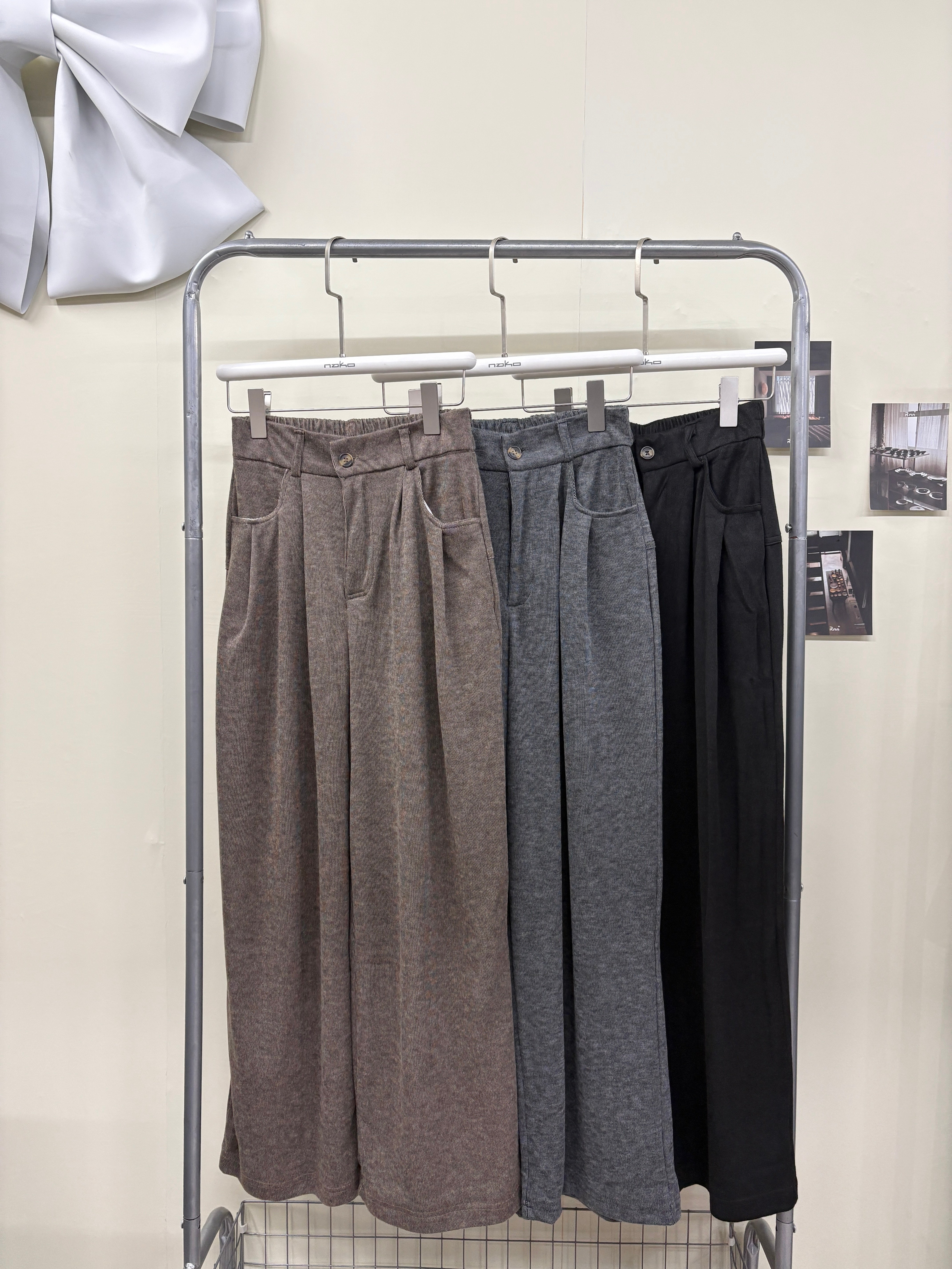 熱賣款混色直紋糯米寬褲(後鬆緊)