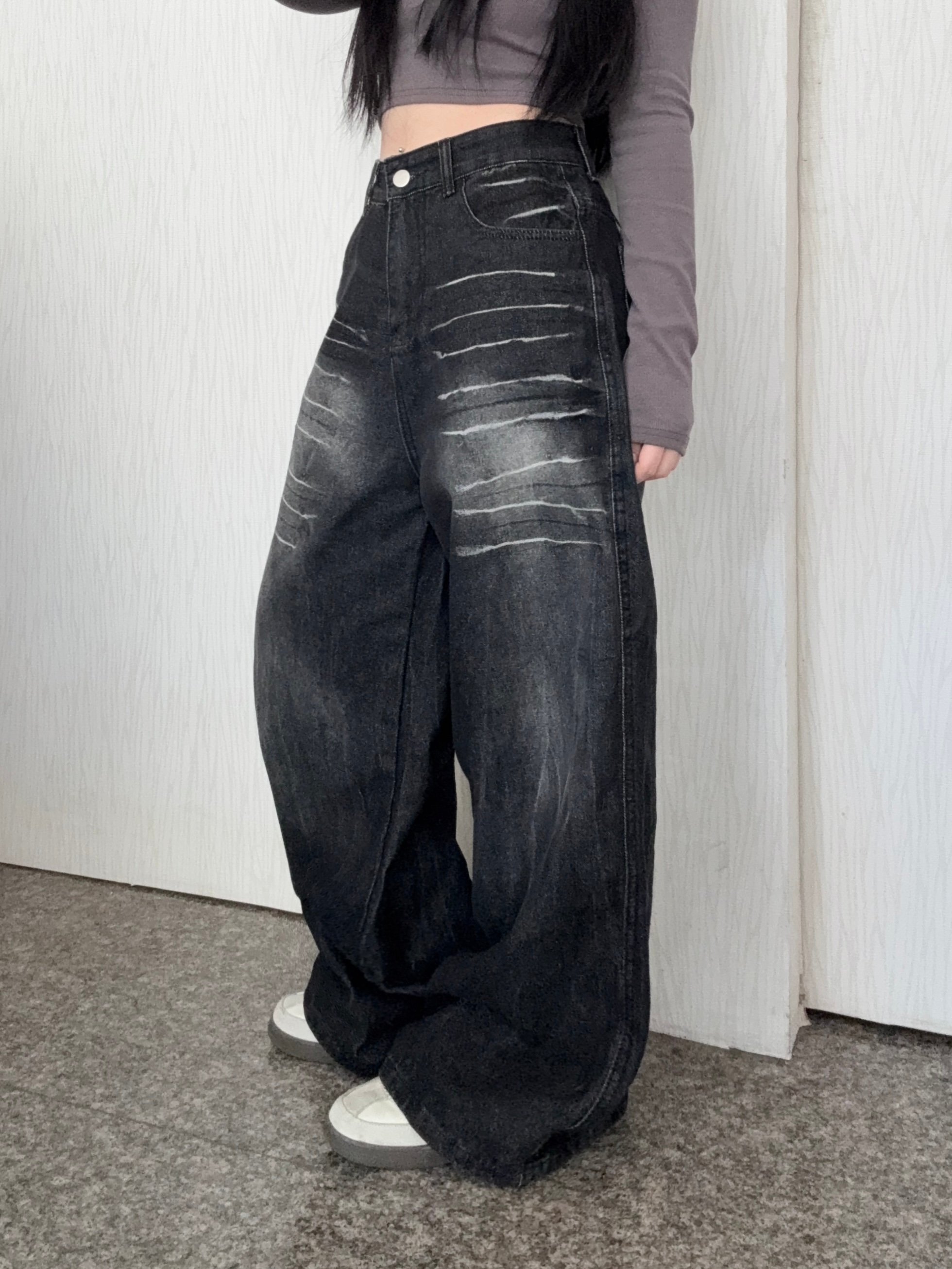 劃白碳黑牛仔直筒大寬褲