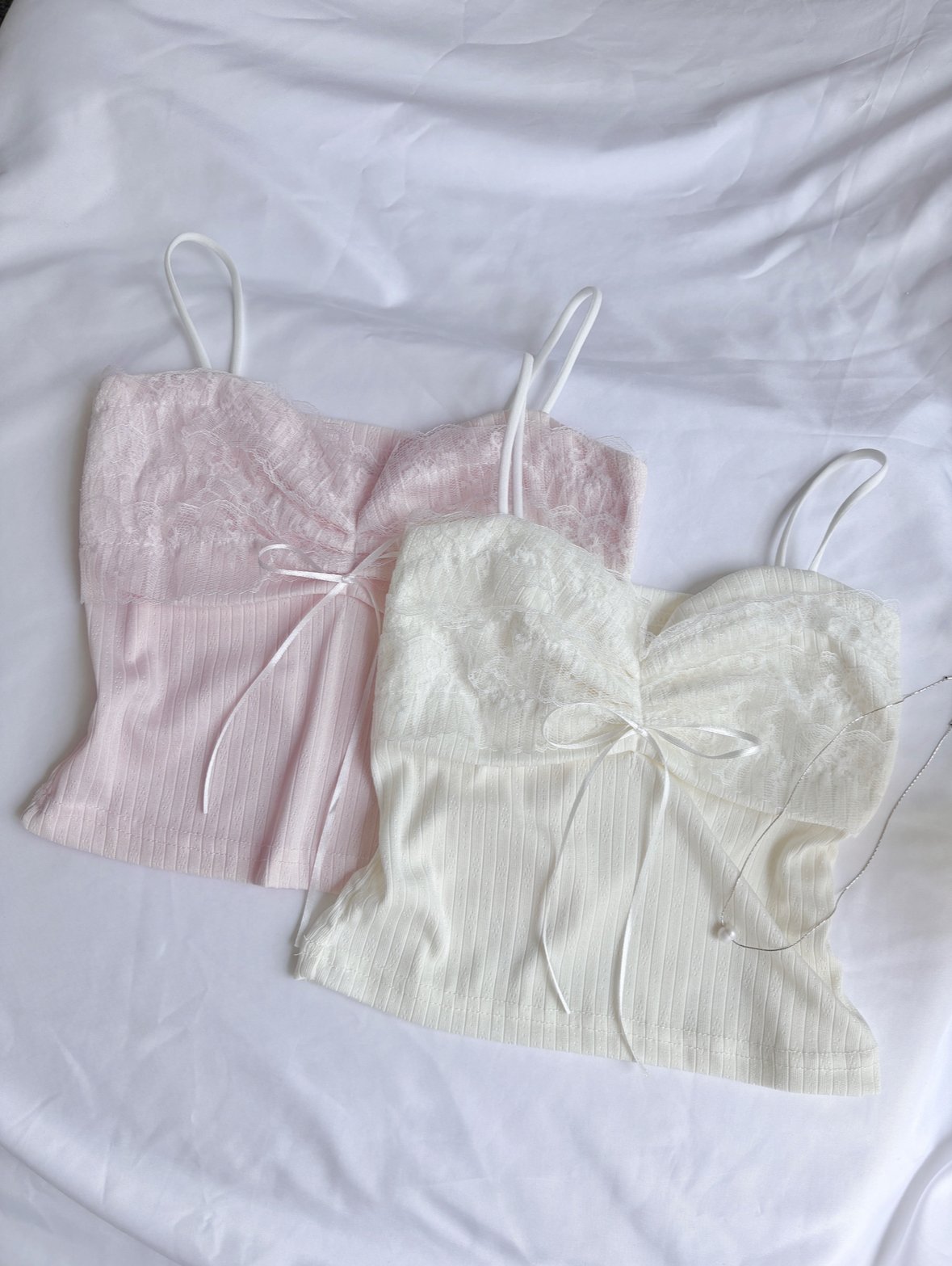 淡奶甜美風蕾絲蝴蝶結細肩背心