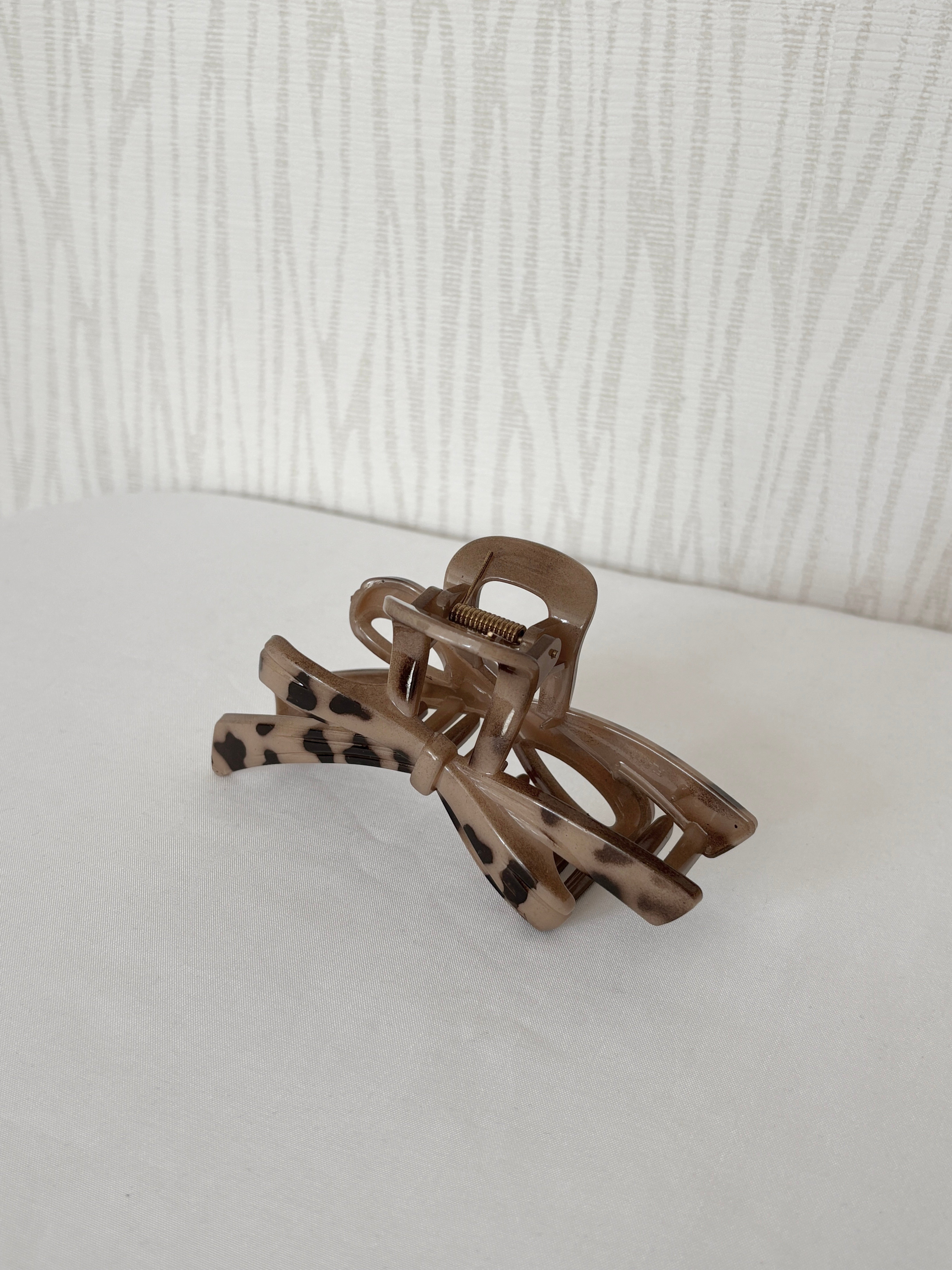 豹紋蝴蝶結造型塑膠鯊魚夾