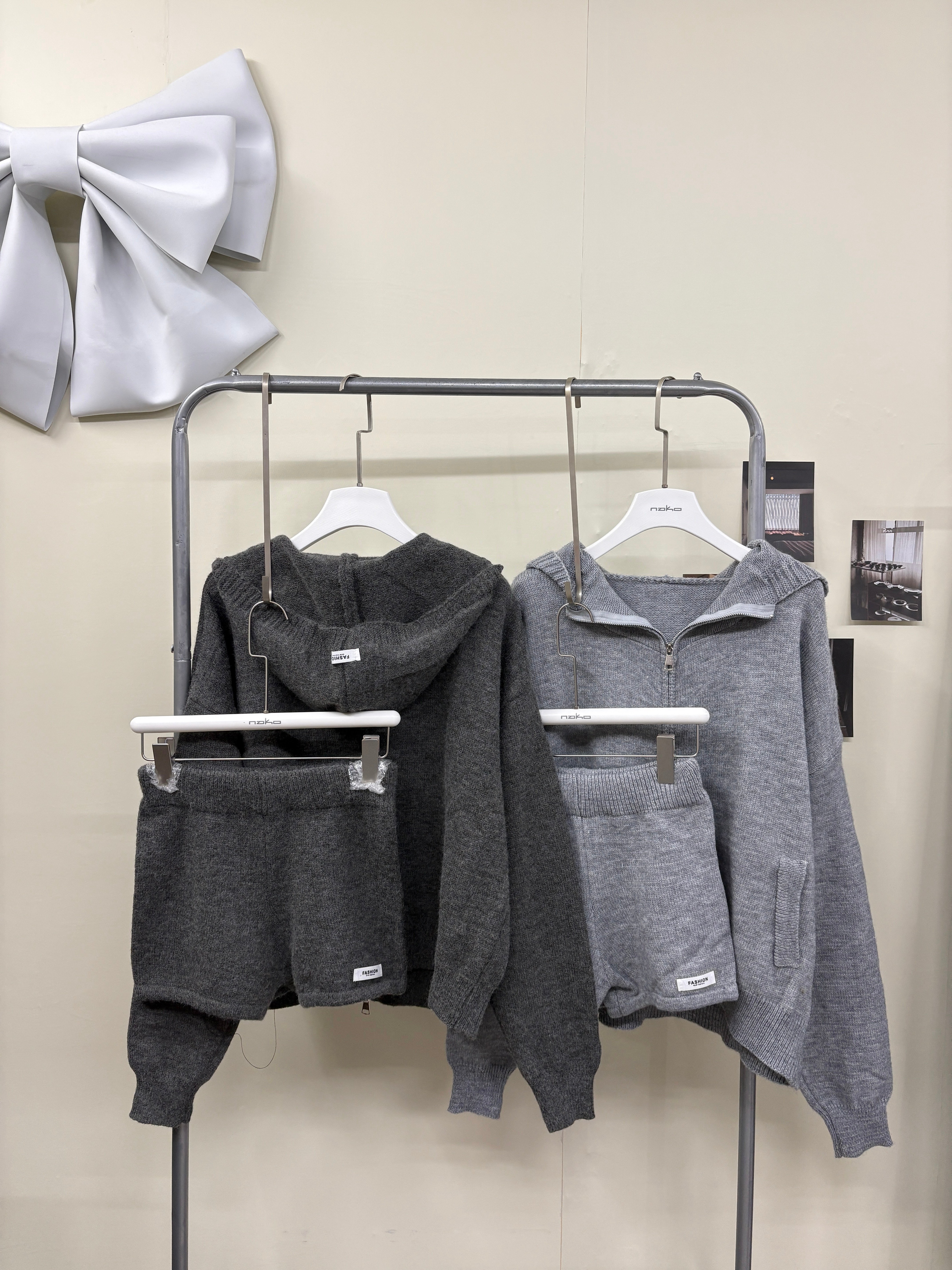 【換季特賣】歐美休閒布標連帽針織拉鍊外套短褲set