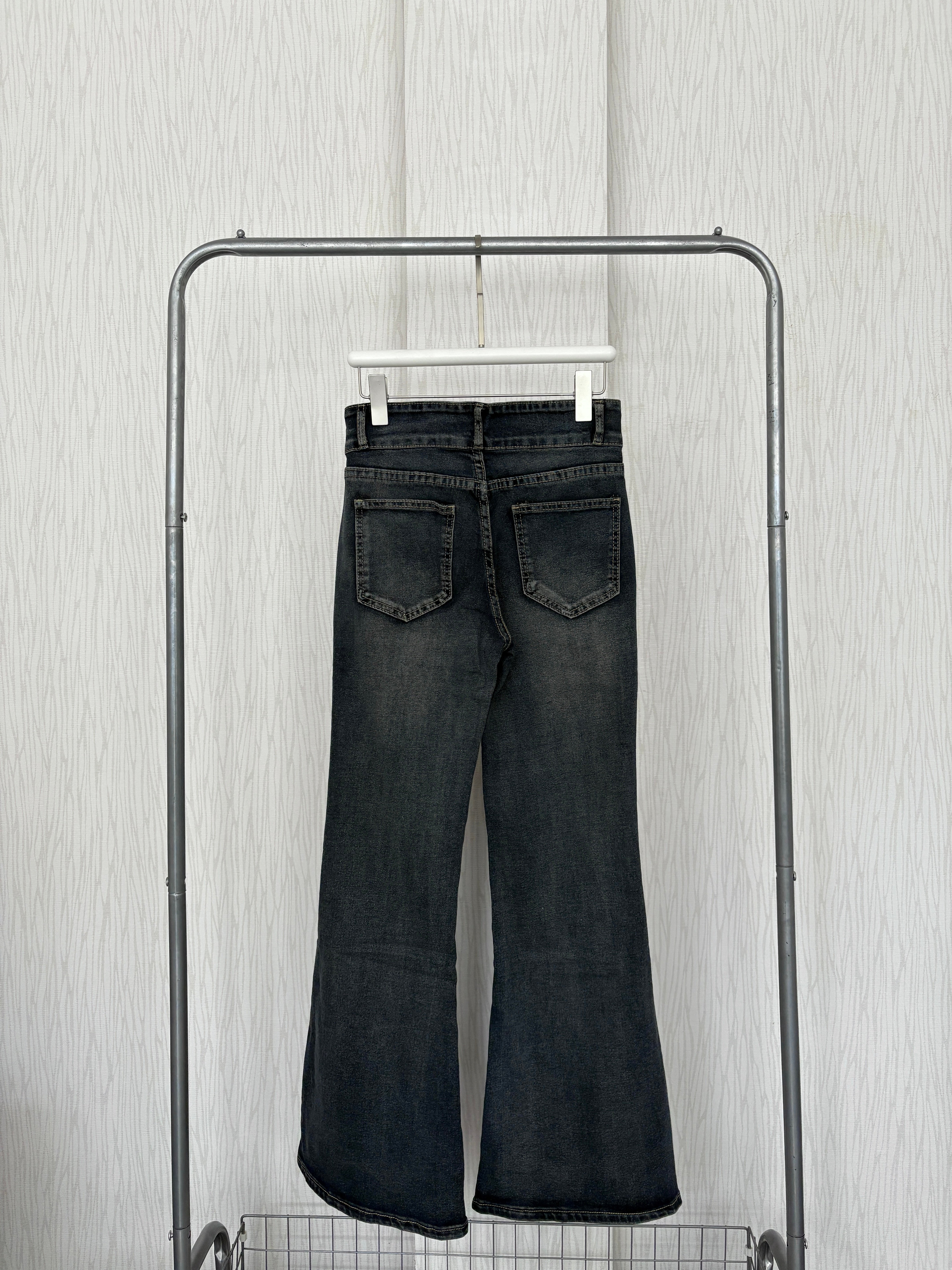 超特別藍黑色 雙釦高腰牛仔喇叭褲