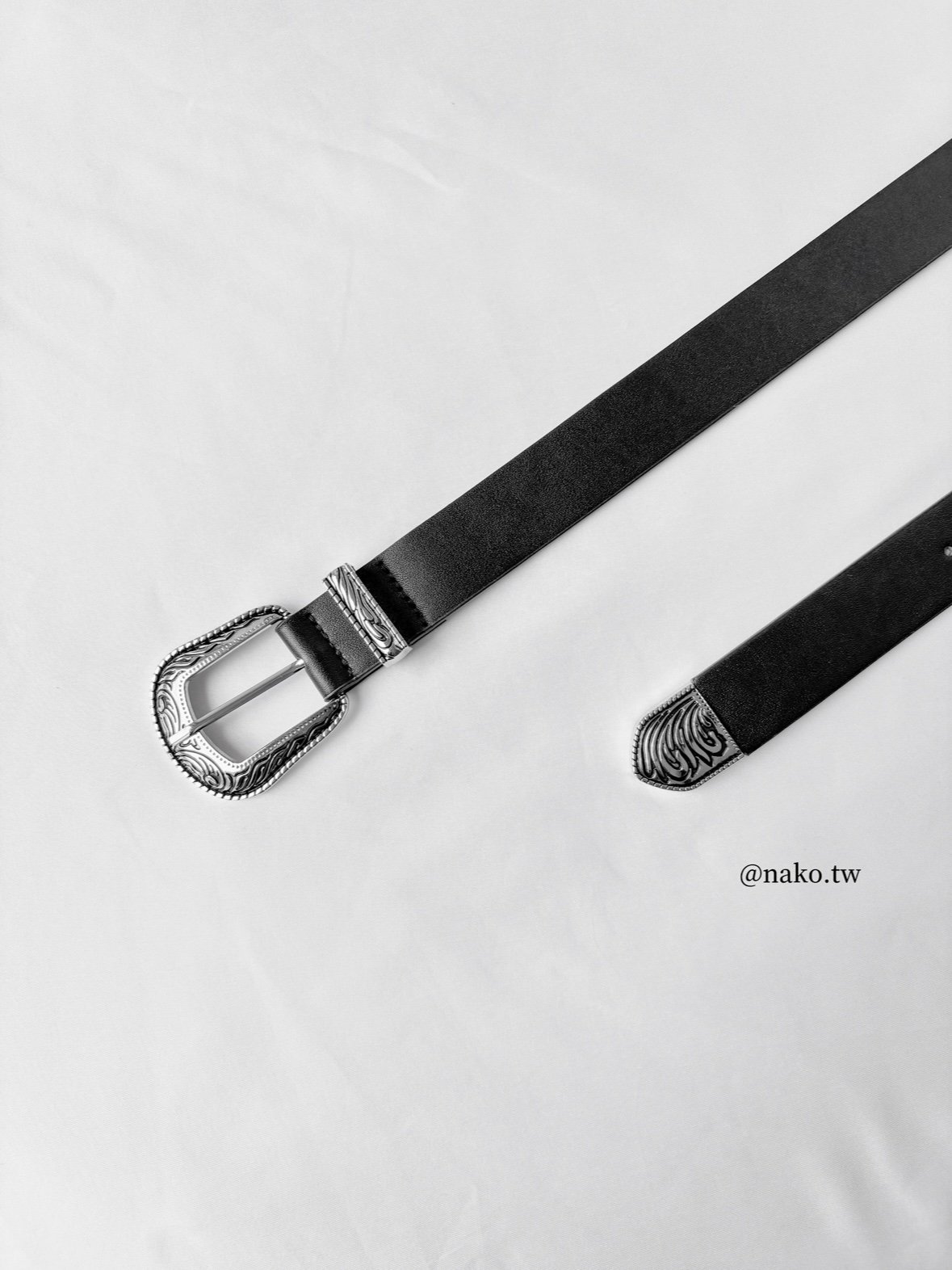 Y2K黑銀雕花釦皮帶